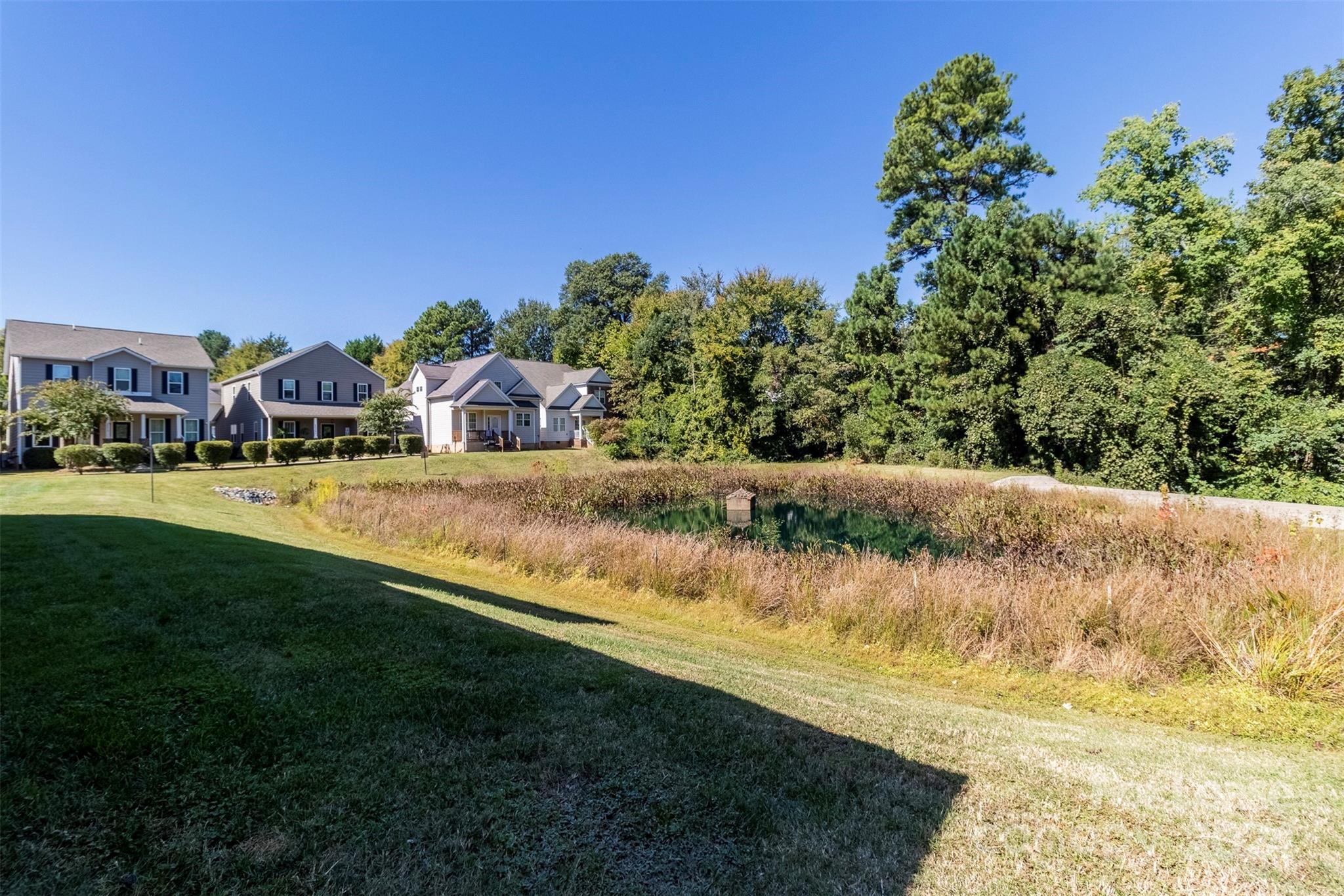 Harrogate At The Lake - Residential Lease