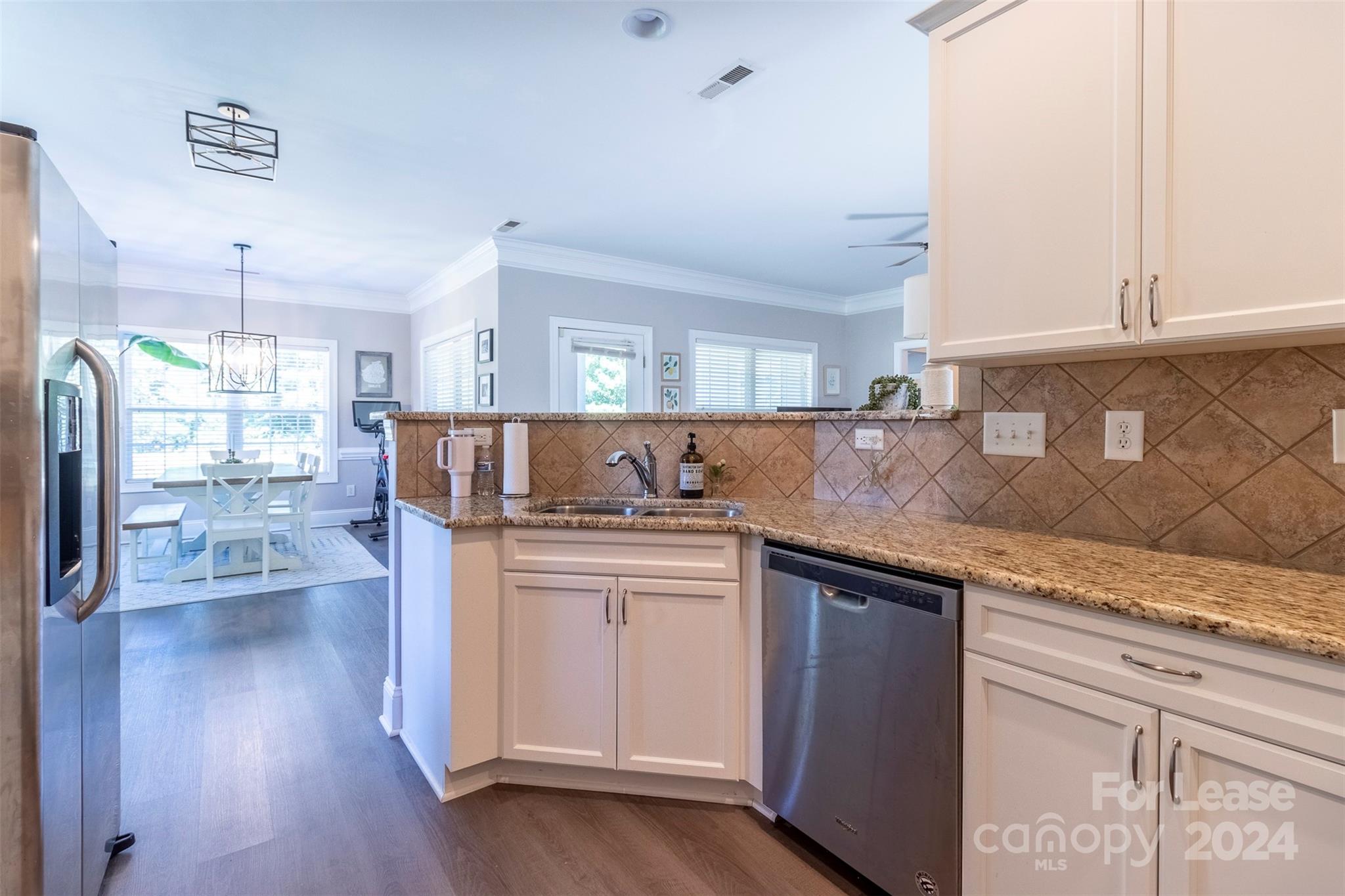 Harrogate At The Lake - Residential Lease