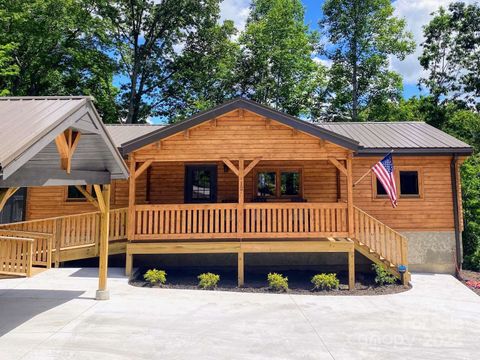 12 Hoosier Court Lake Junaluska NC 28745