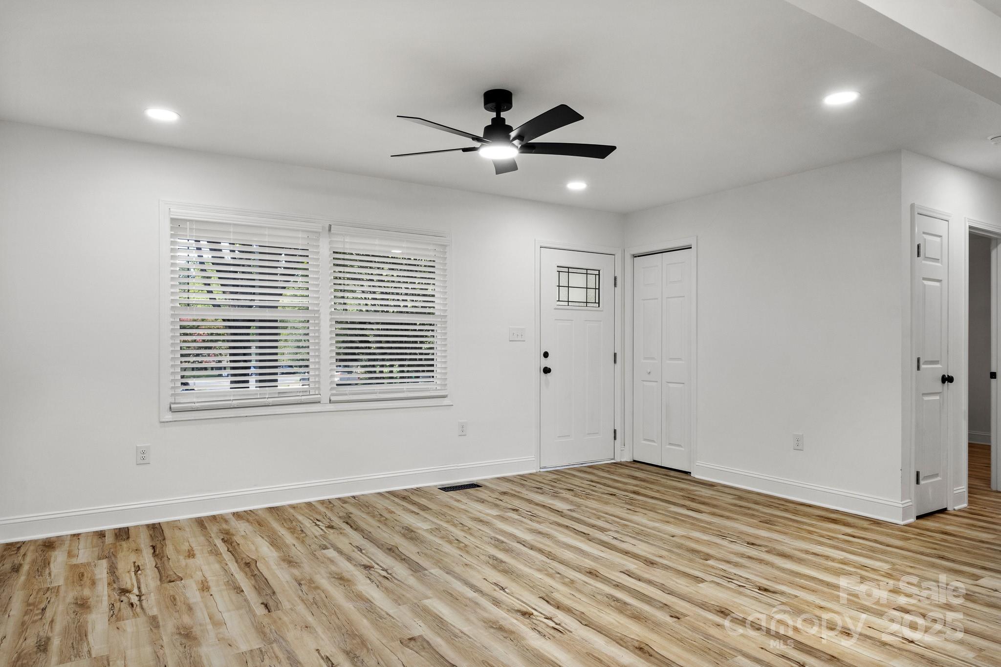 1620 Vogel Court