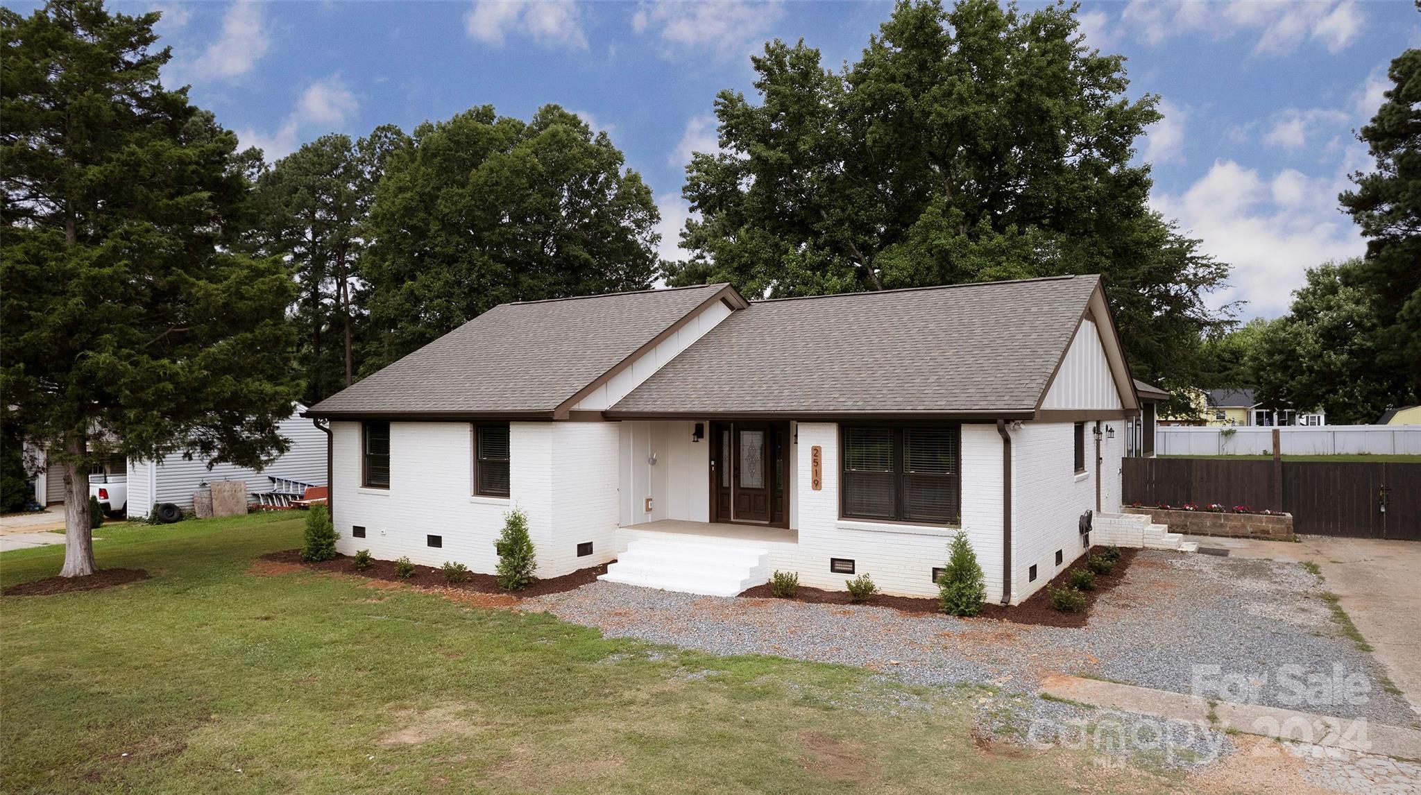 Wood Hollow - Residential