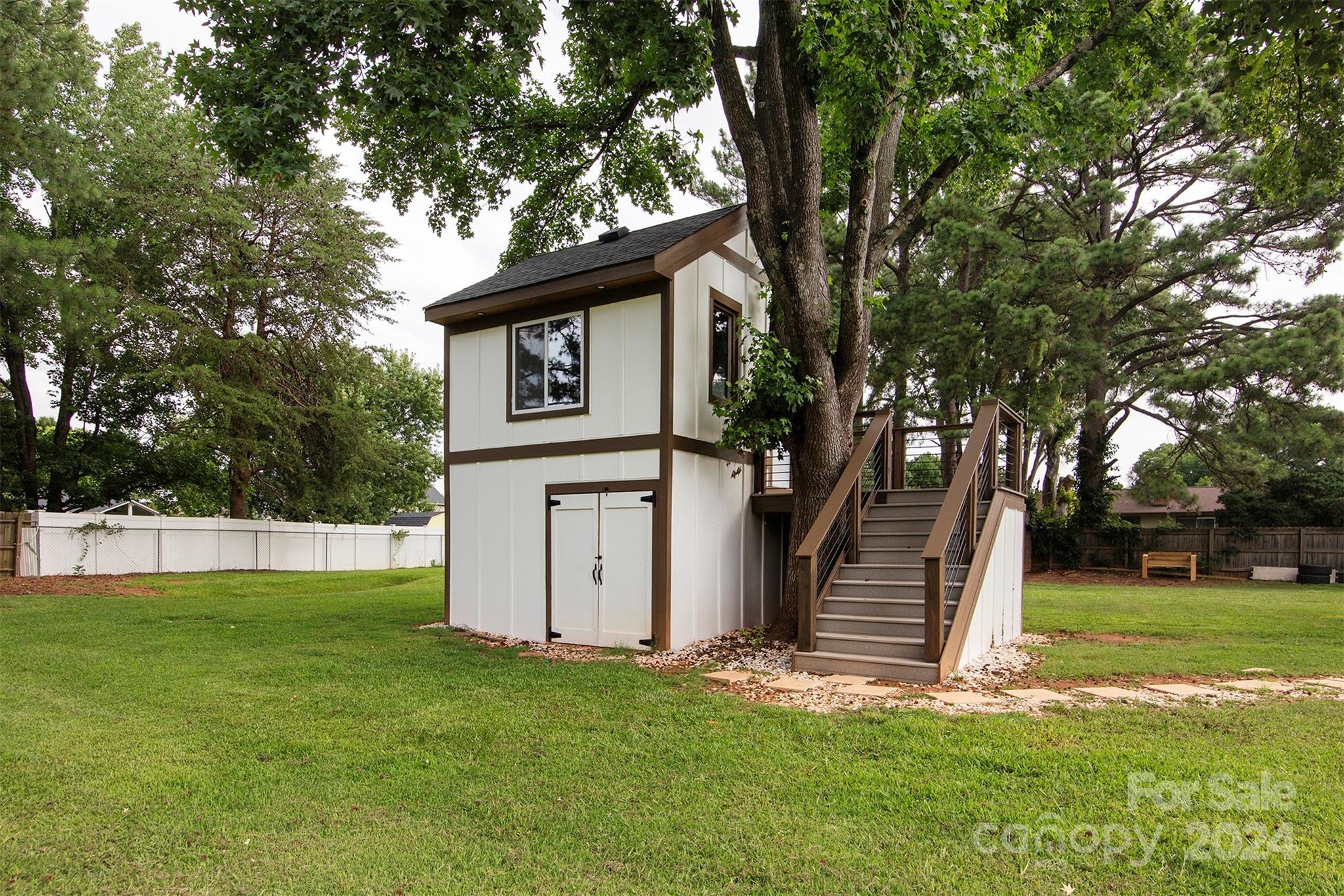 Wood Hollow - Residential