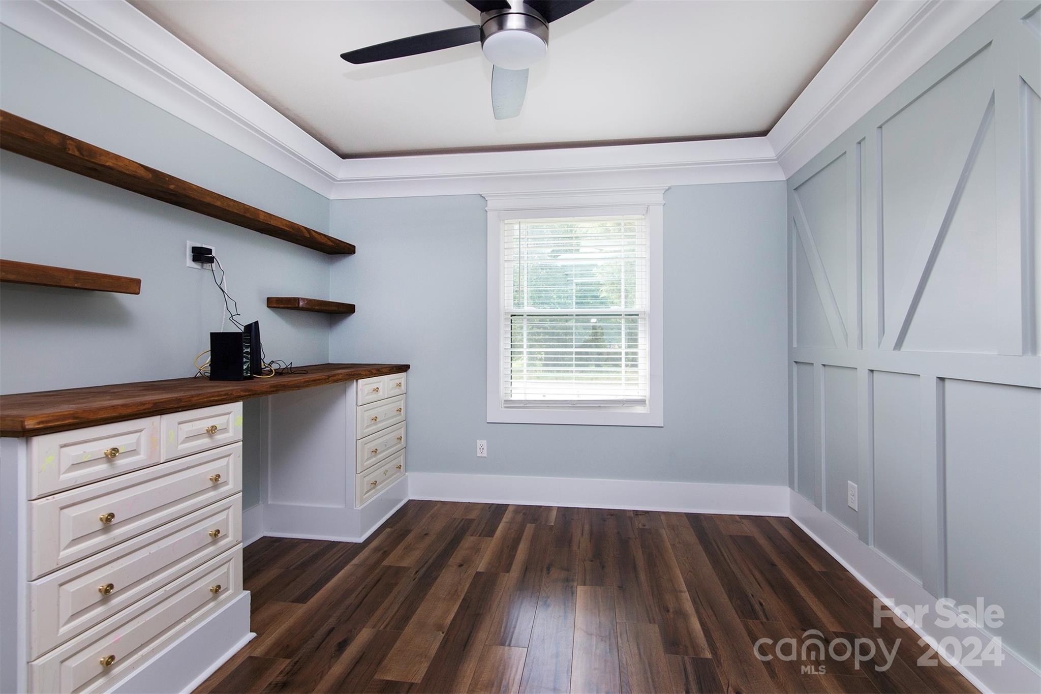 Wood Hollow - Residential