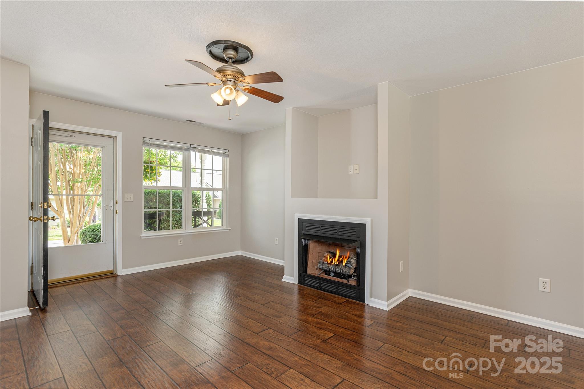 256 Farington Circle