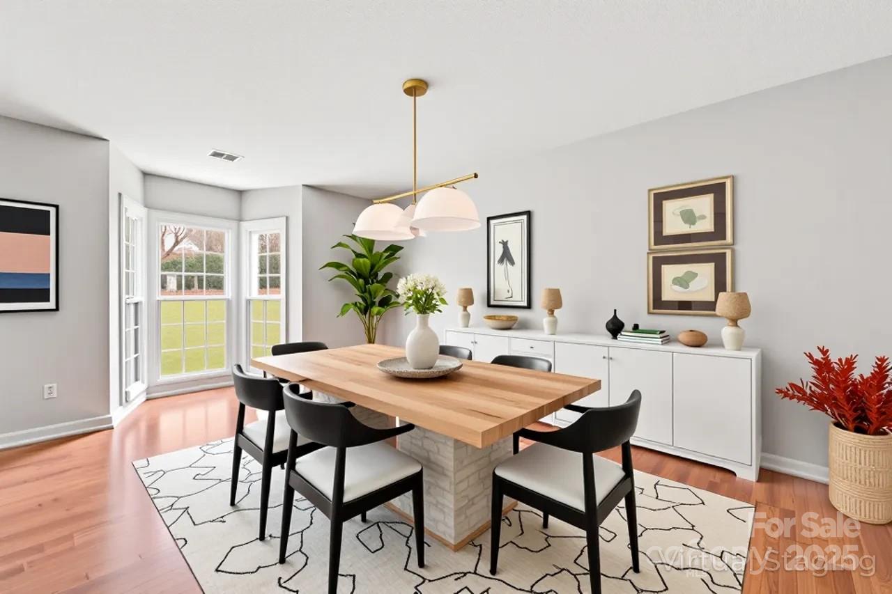 8802 Glenside Street