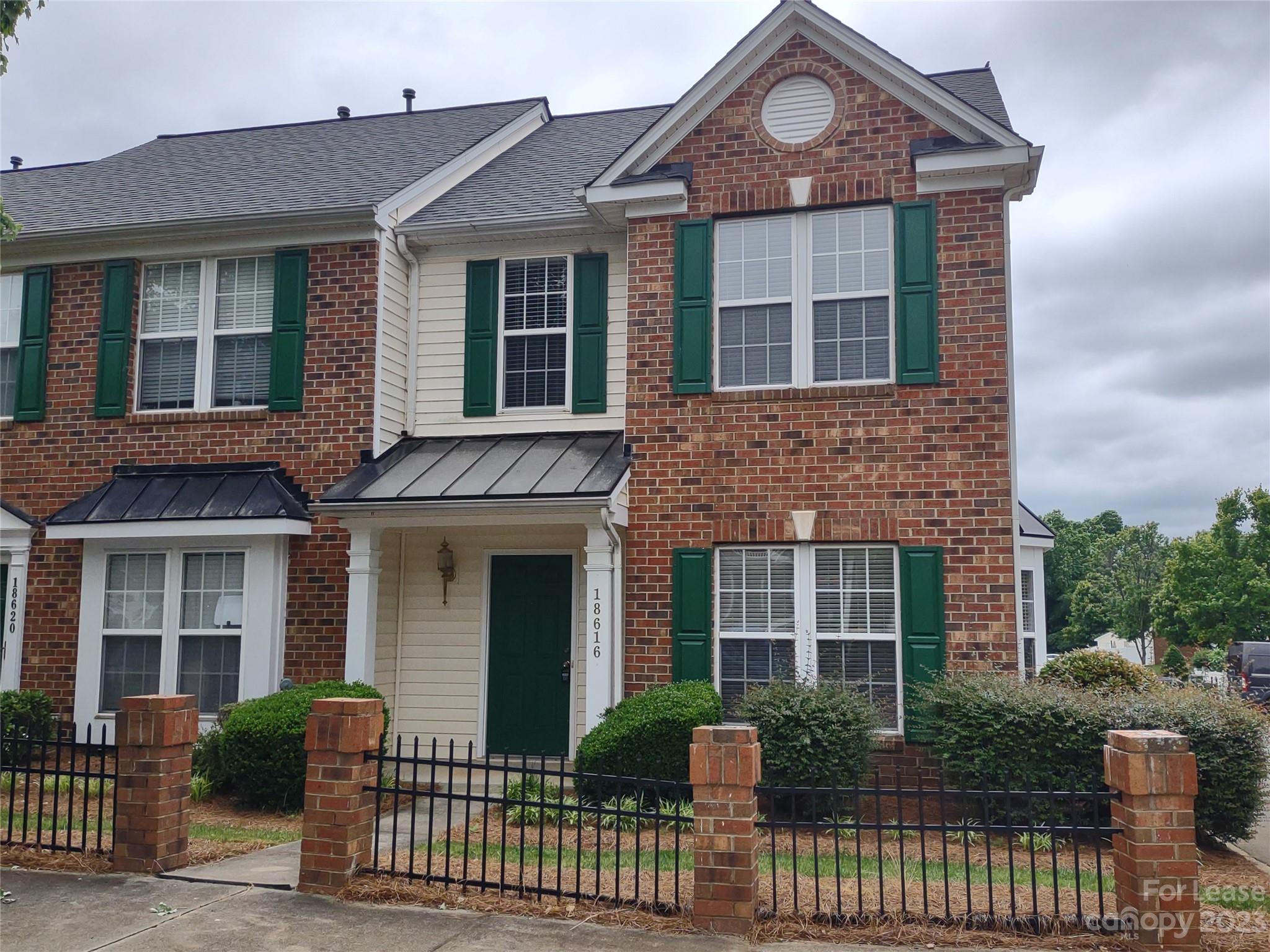 Photo 1 of 23 — 18616 Bonham Lane, Cornelius, NC 28031