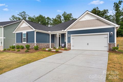 A home in Huntersville