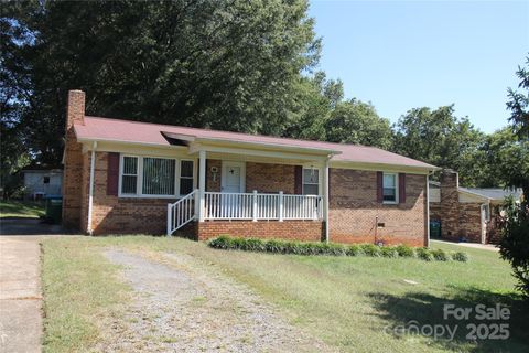 207 Arc Street Bessemer City NC 28016