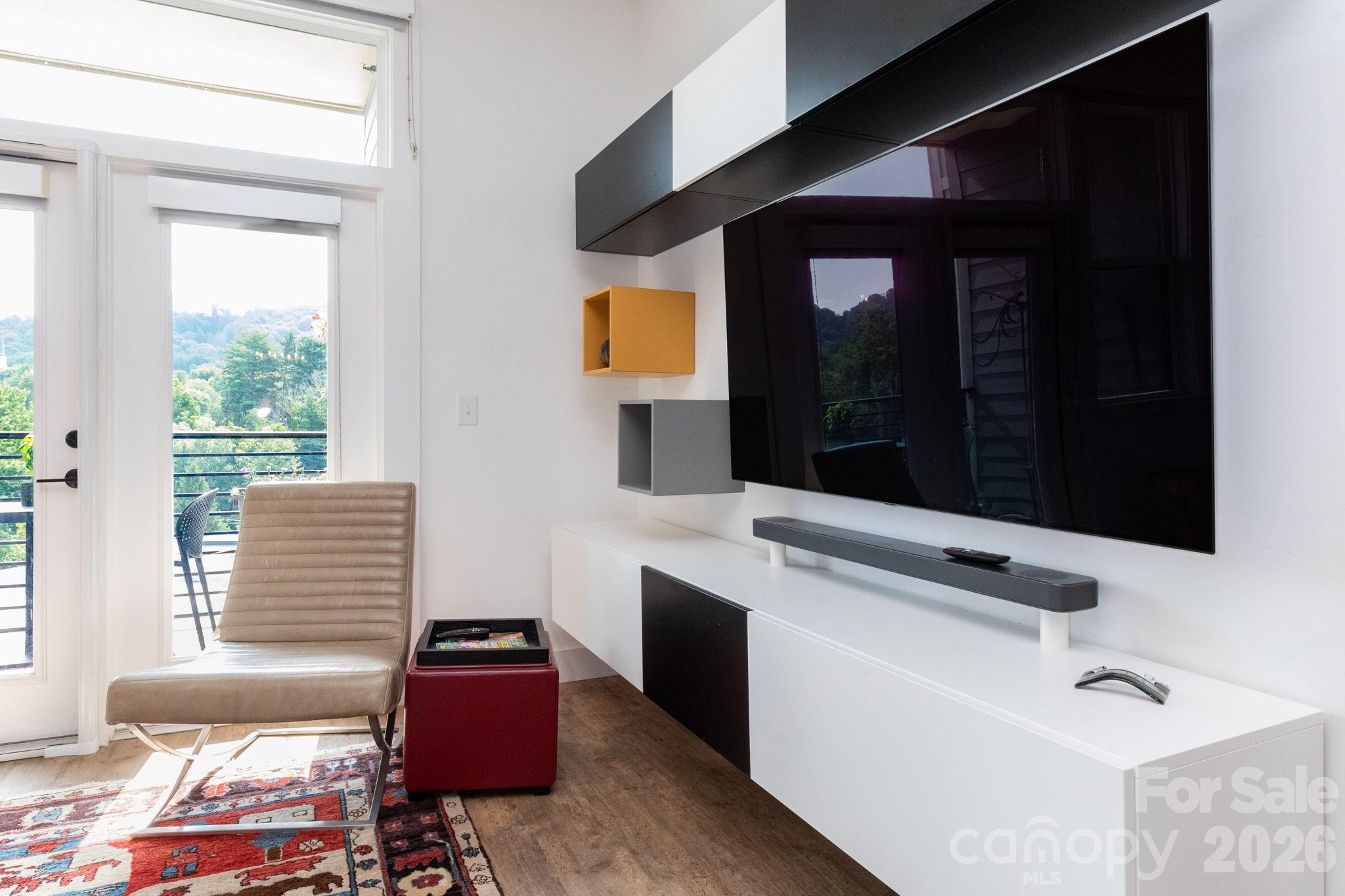 55 S Market Street 411