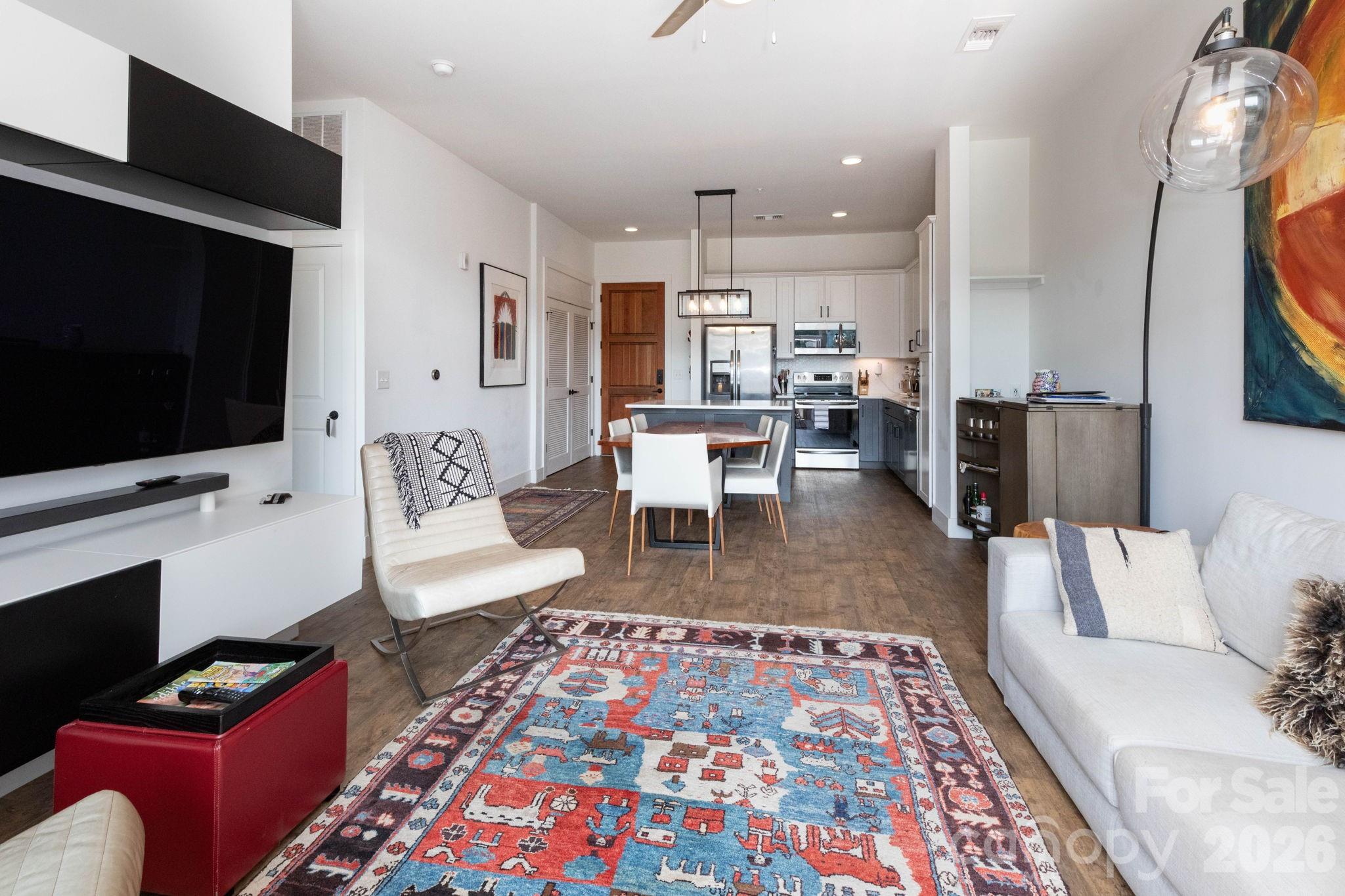 55 S Market Street 411
