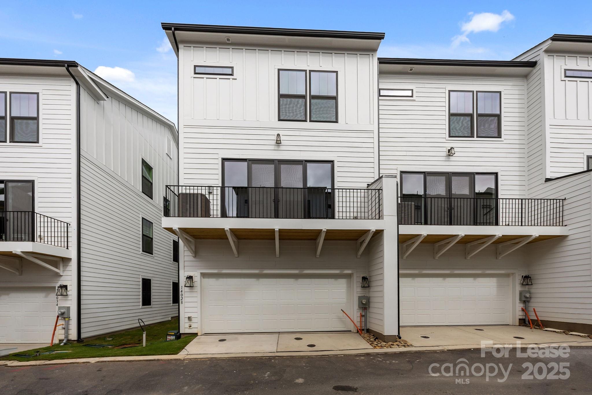 Ballancroft Towns - Residential Lease