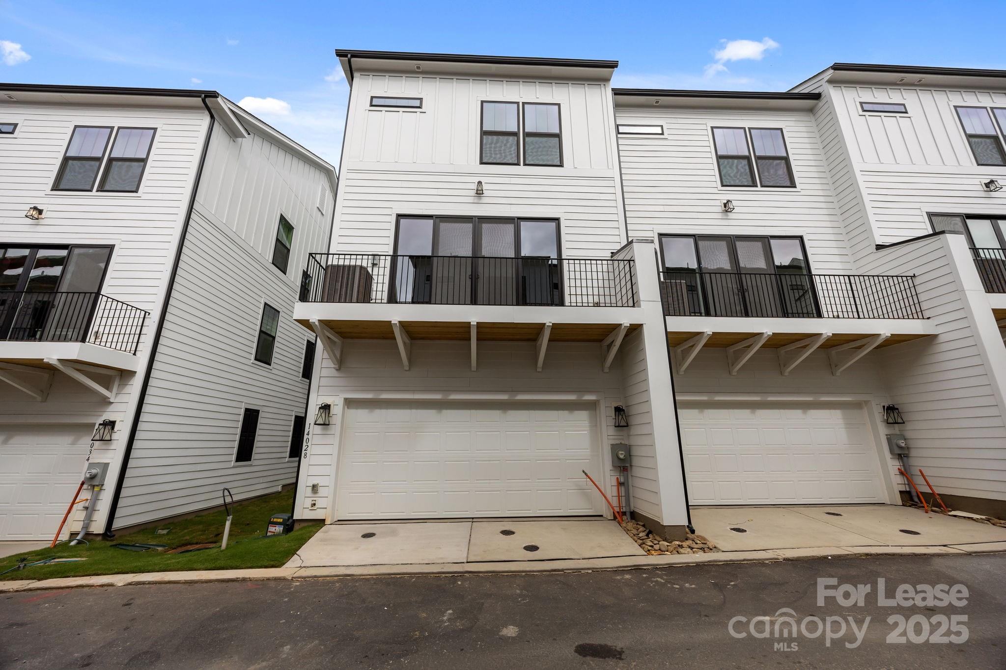 Ballancroft Towns - Residential Lease