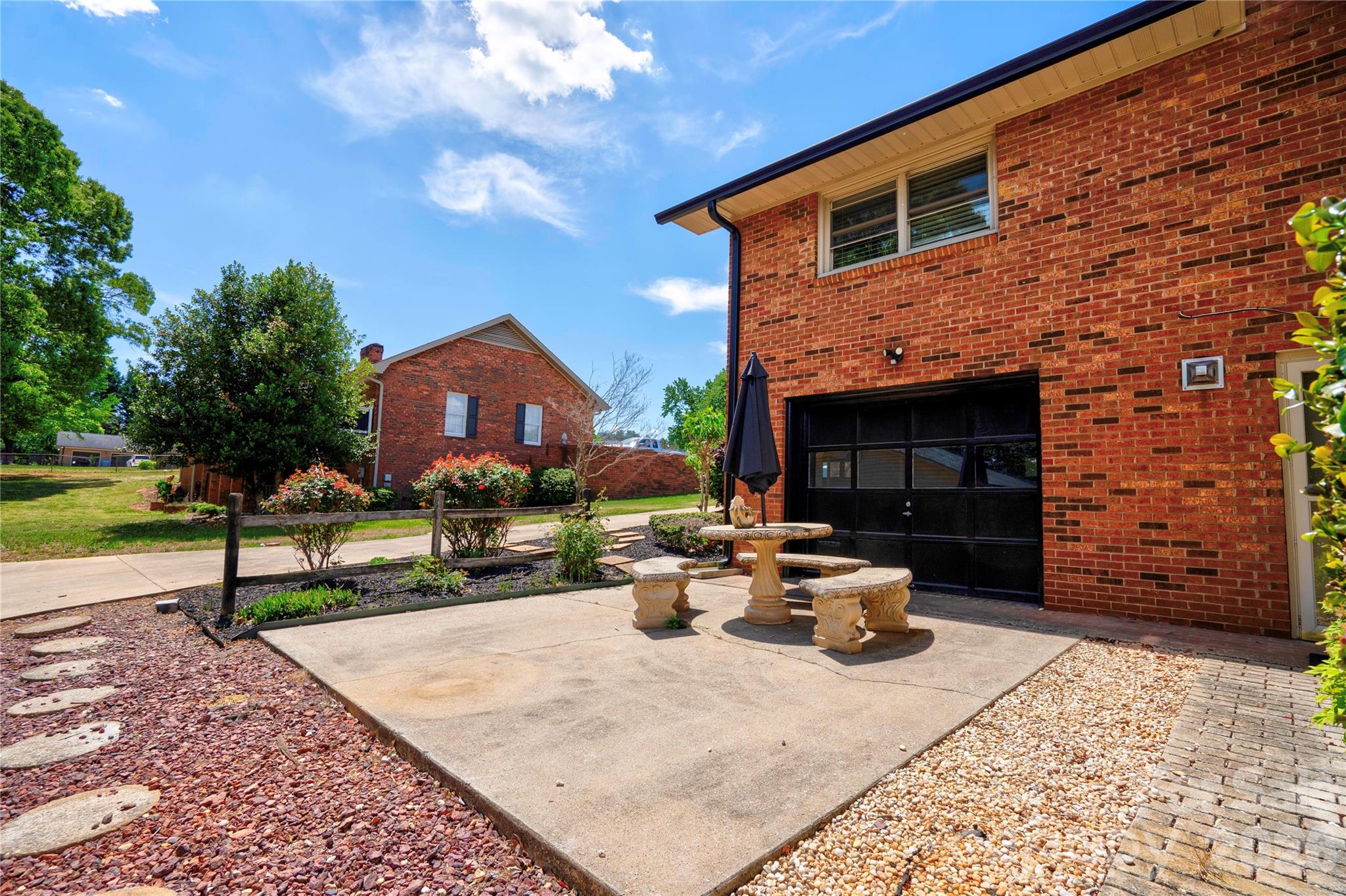 Knollwood - Residential