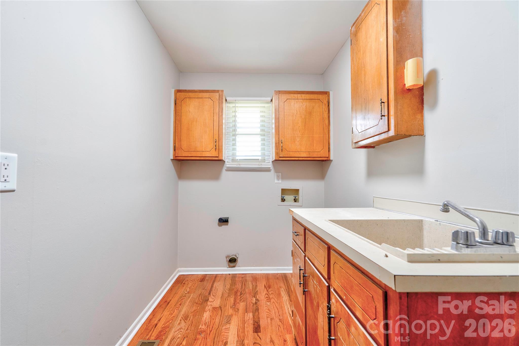 Knollwood - Residential