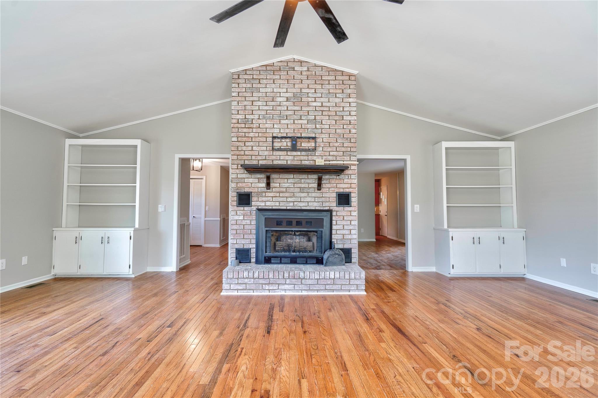 Knollwood - Residential