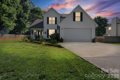 Photo of 3804 Secrest Shortcut Road, Monroe, NC 28110 (MLS # 4390546)