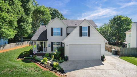 Photo of 3804 Secrest Shortcut Road, Monroe, NC 28110 (MLS # 4390546)