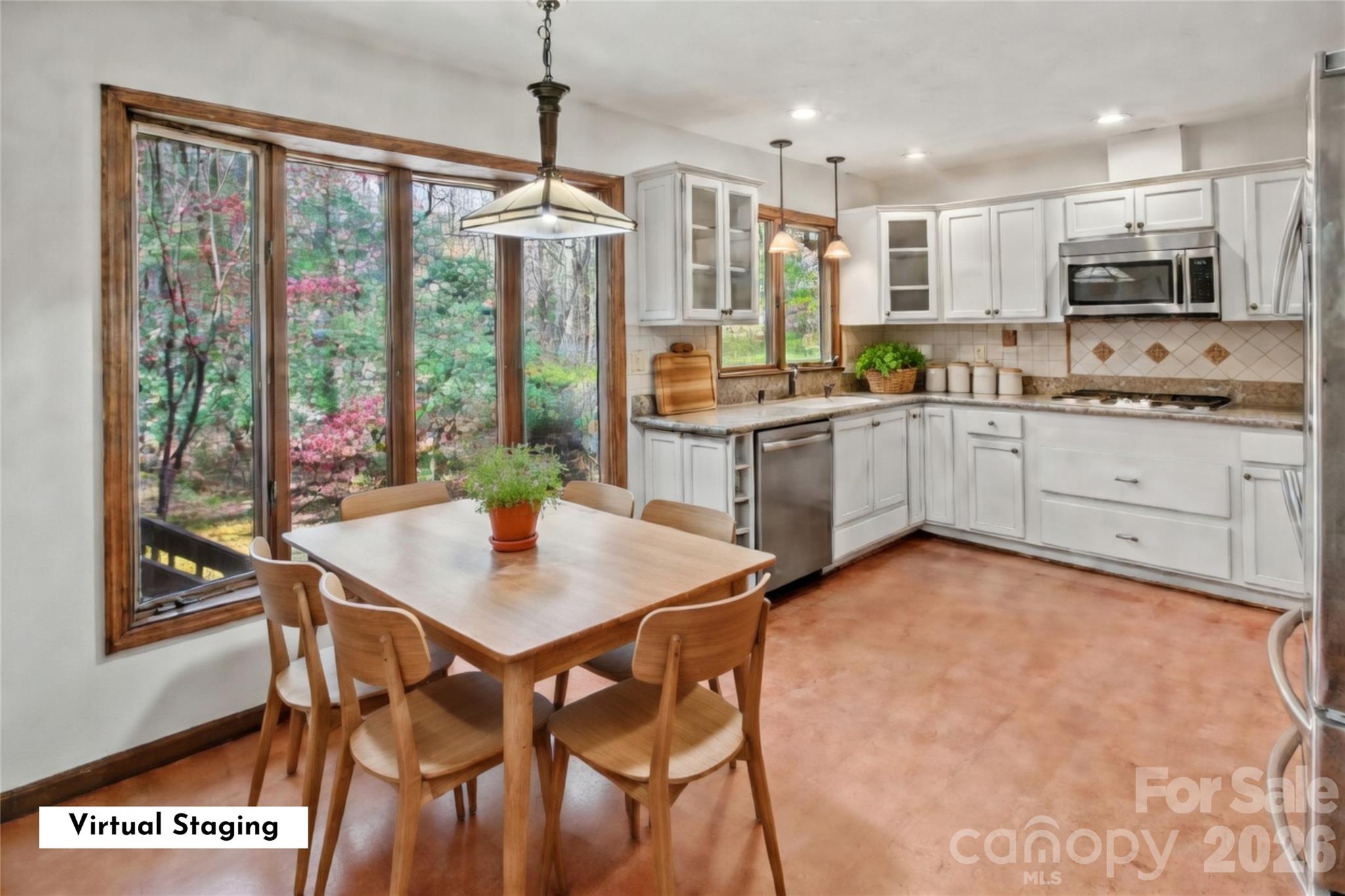 Illahee Hills - Residential