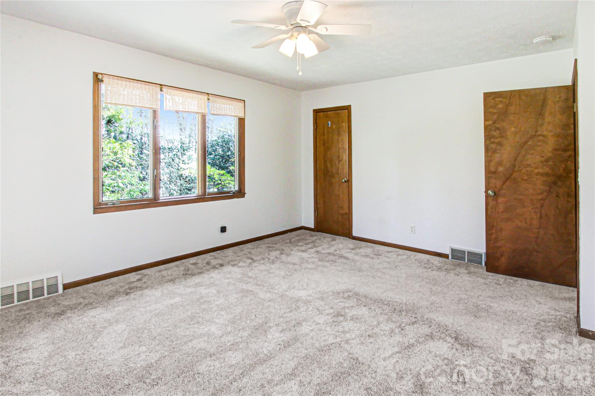 Illahee Hills - Residential