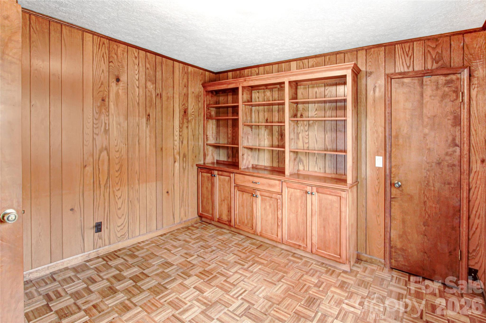 Illahee Hills - Residential