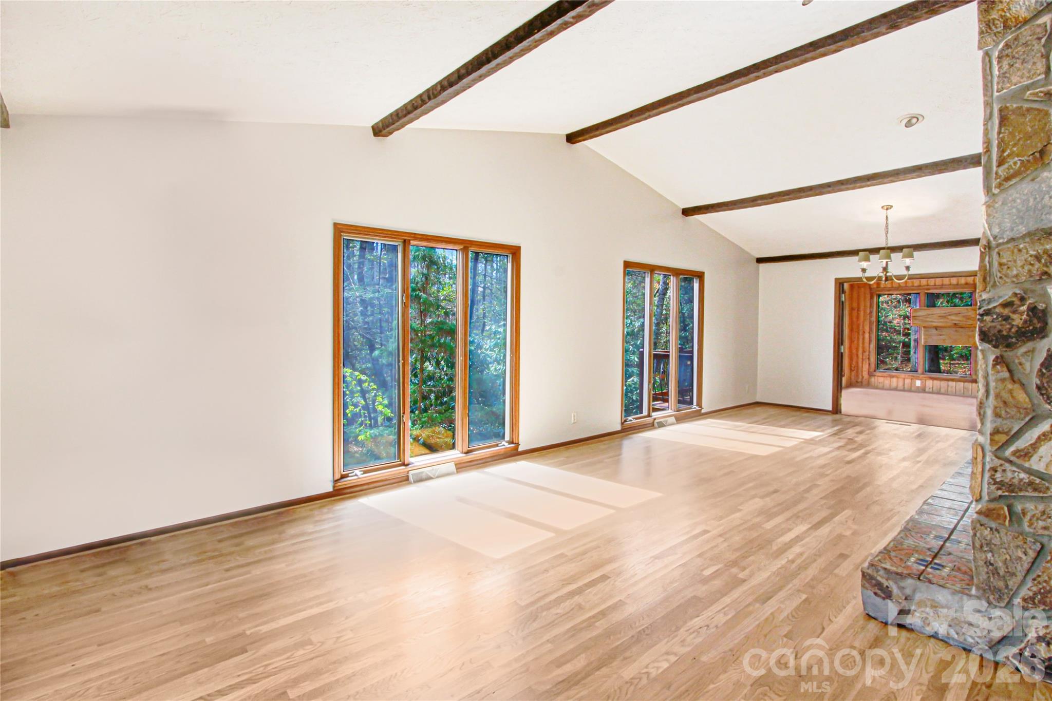 Illahee Hills - Residential