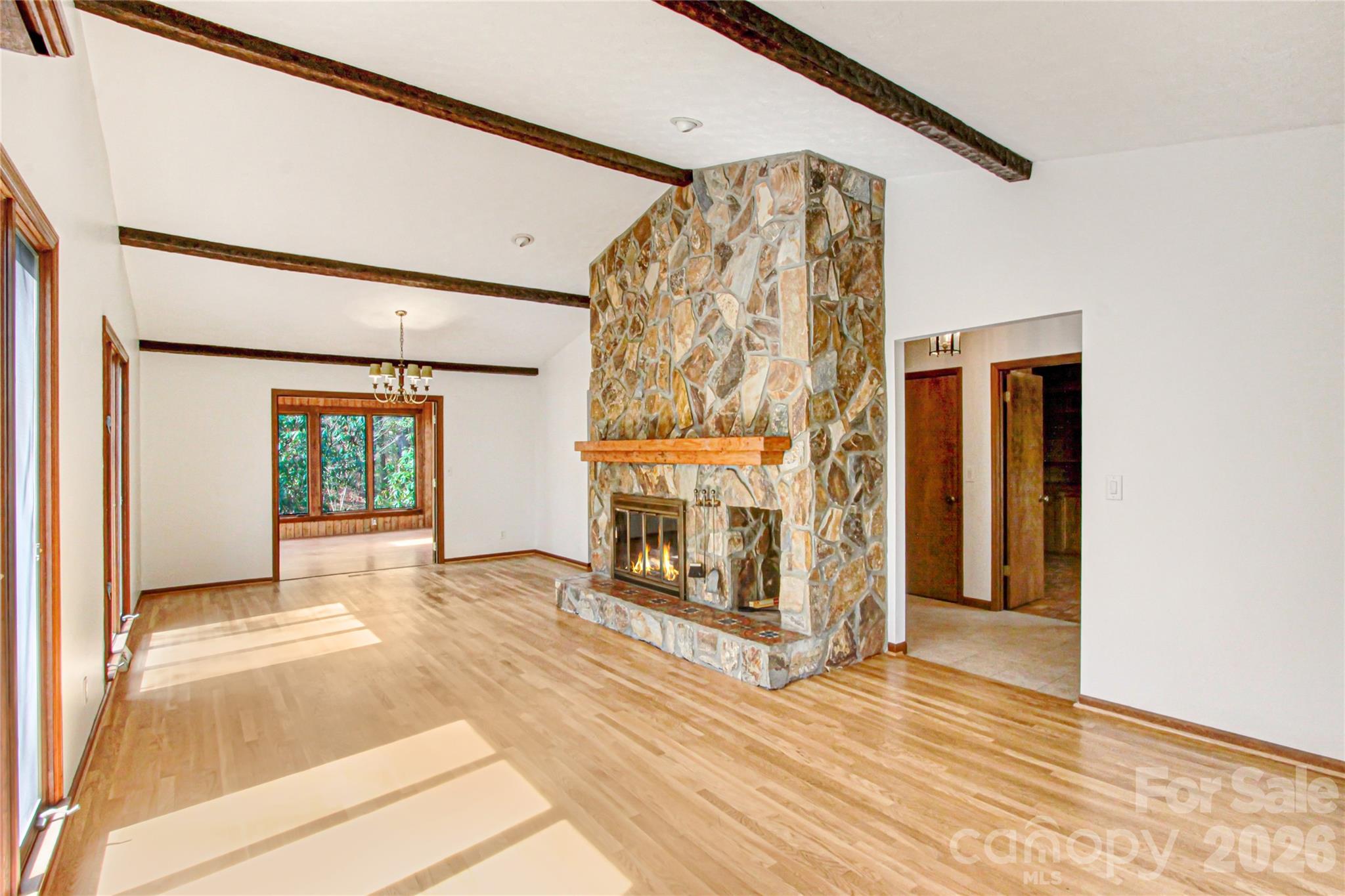 Illahee Hills - Residential