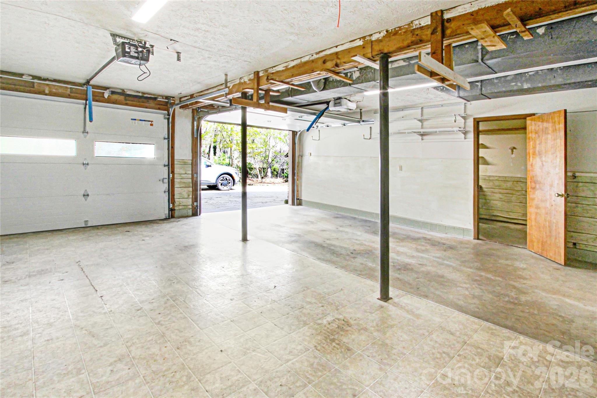 Illahee Hills - Residential