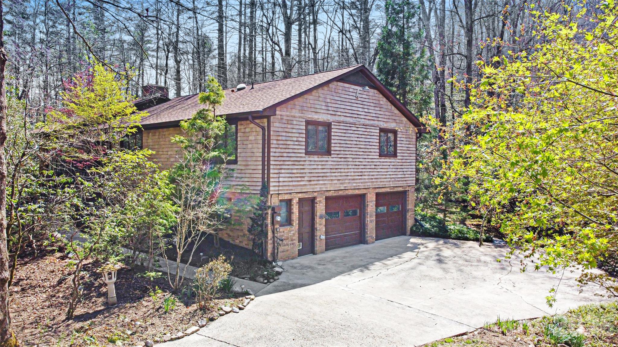 Illahee Hills - Residential