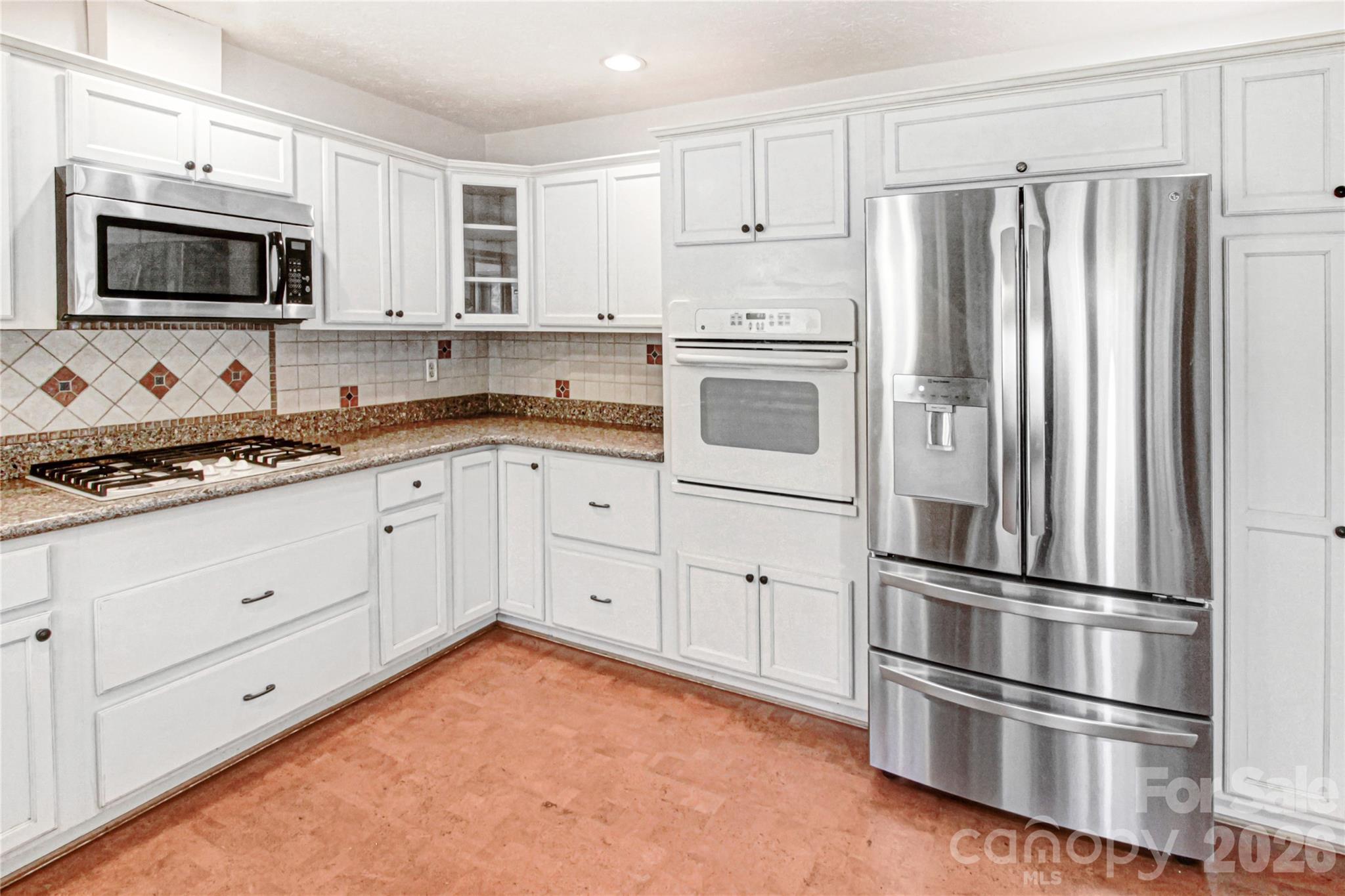 Illahee Hills - Residential