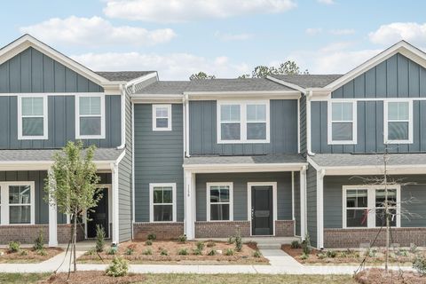 Photo of 108 Ciara Place #B, Mooresville, NC 28117 (MLS # 4283290)