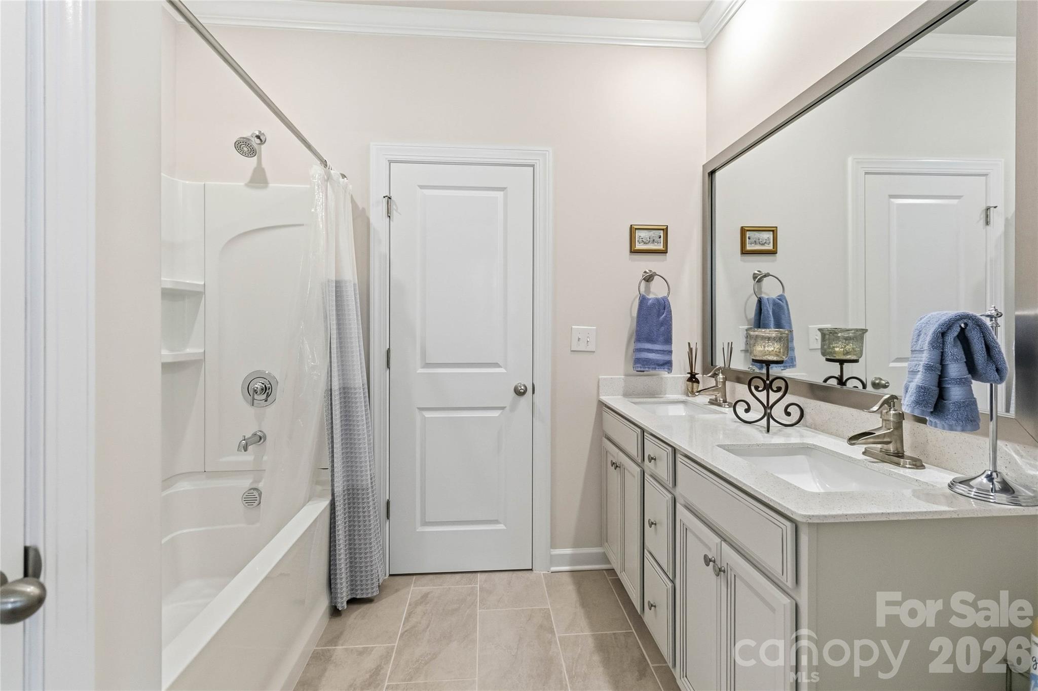 Solena at The Vineyards - Residential