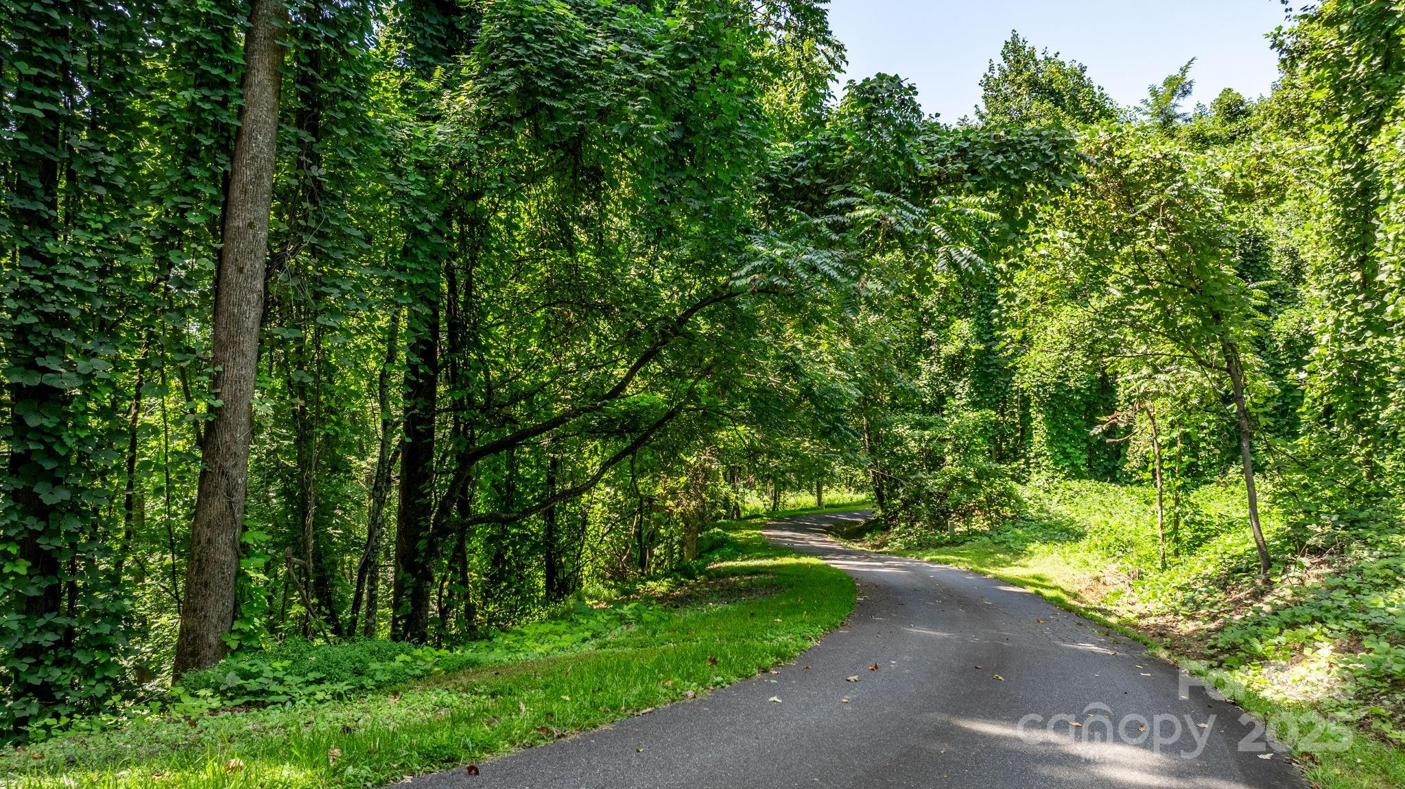 Grants Mountain - Land