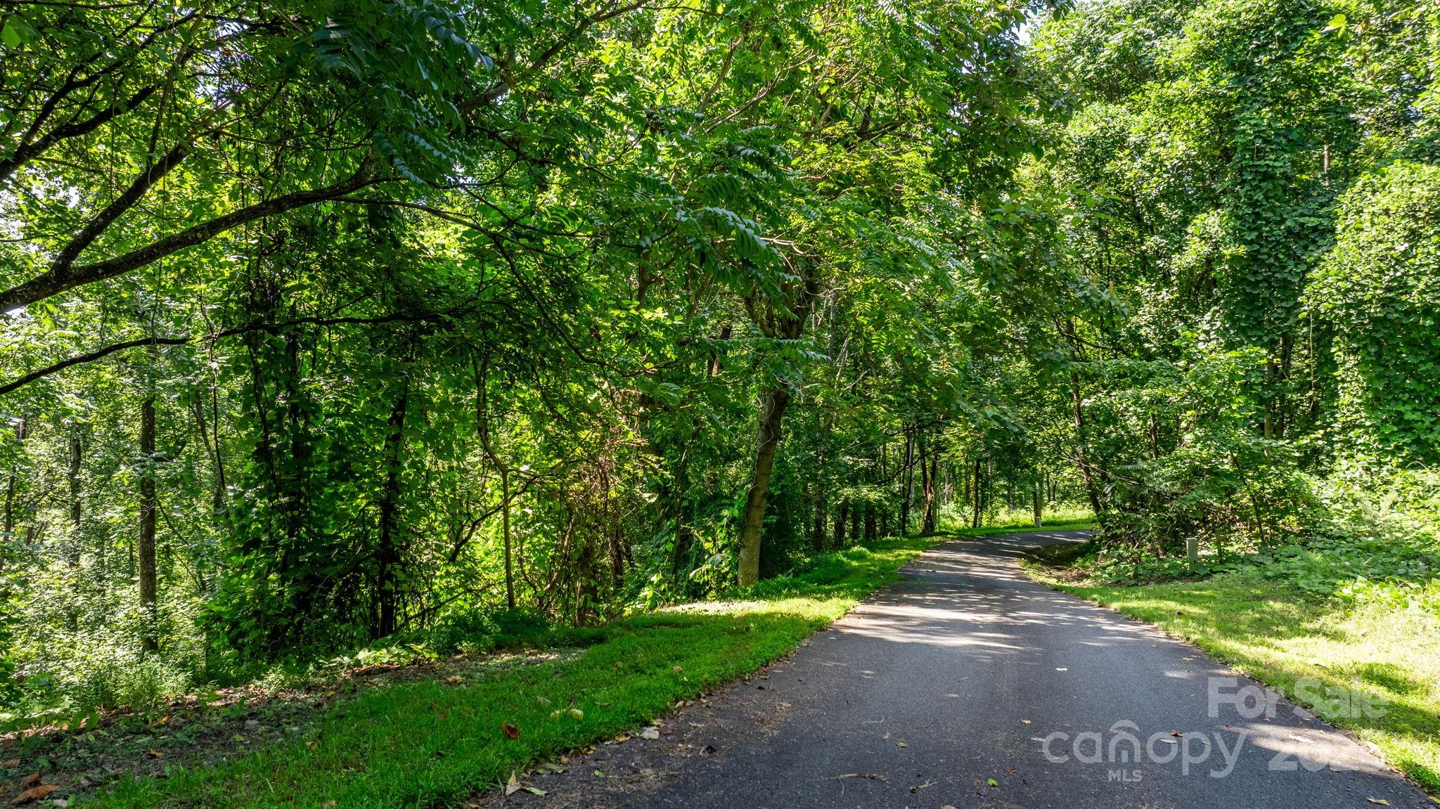 Grants Mountain - Land