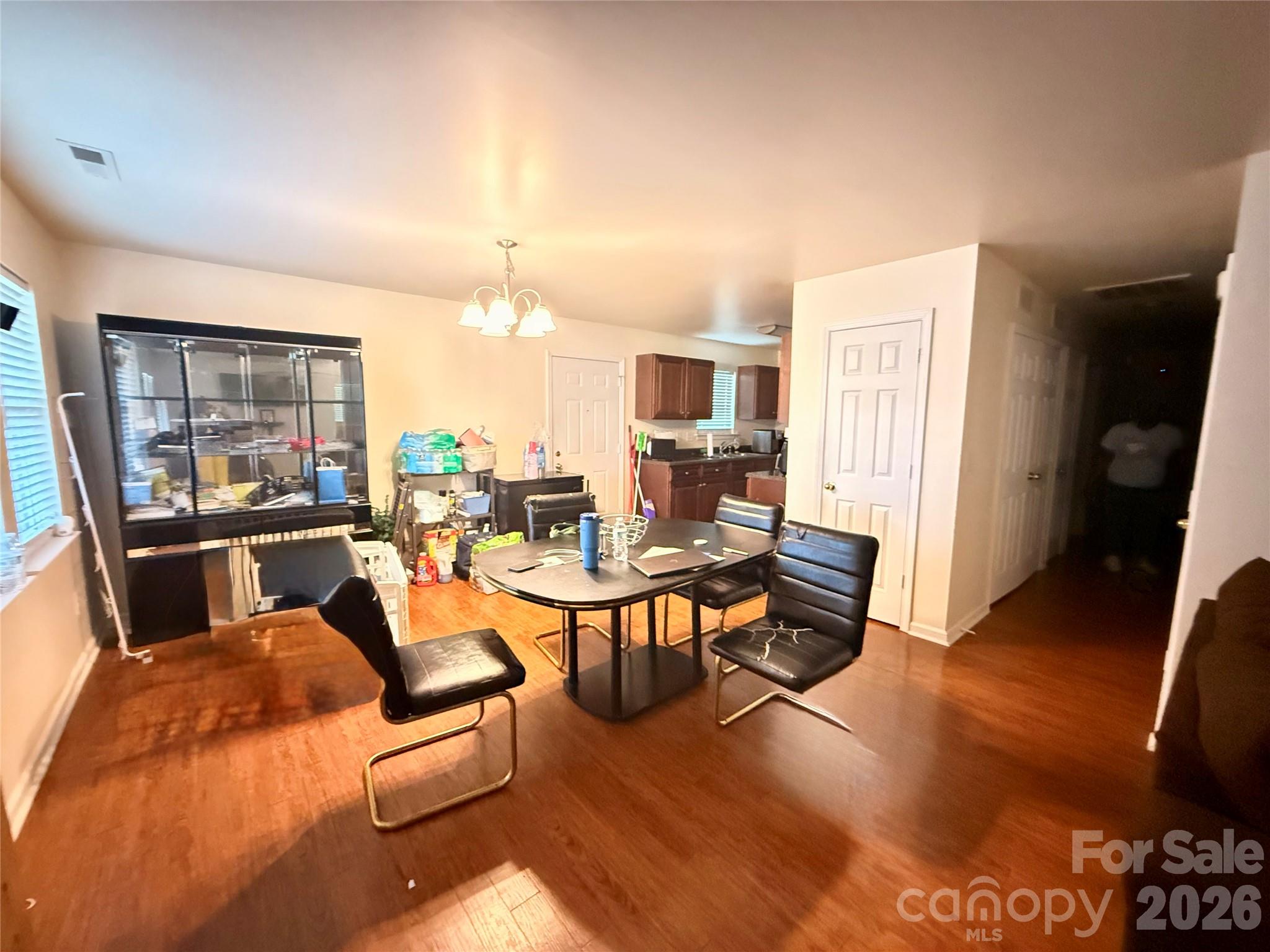 2209 Julia Avenue
