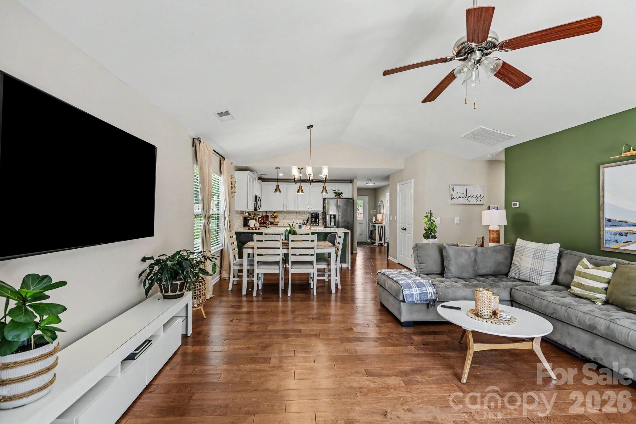 Northlake Landing - Residential
