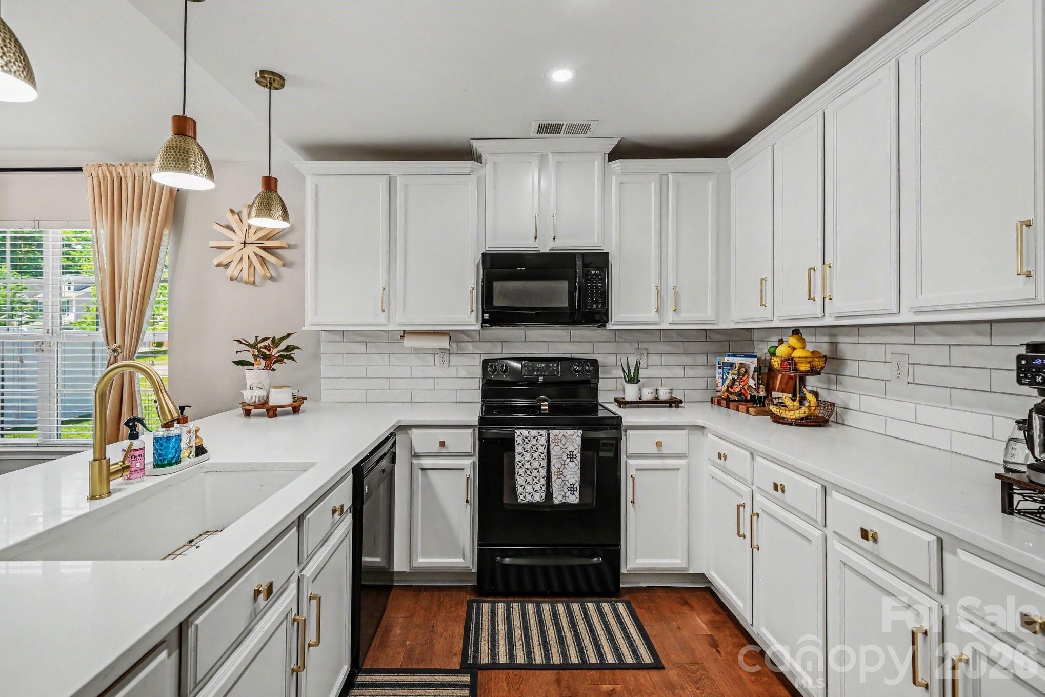 Northlake Landing - Residential