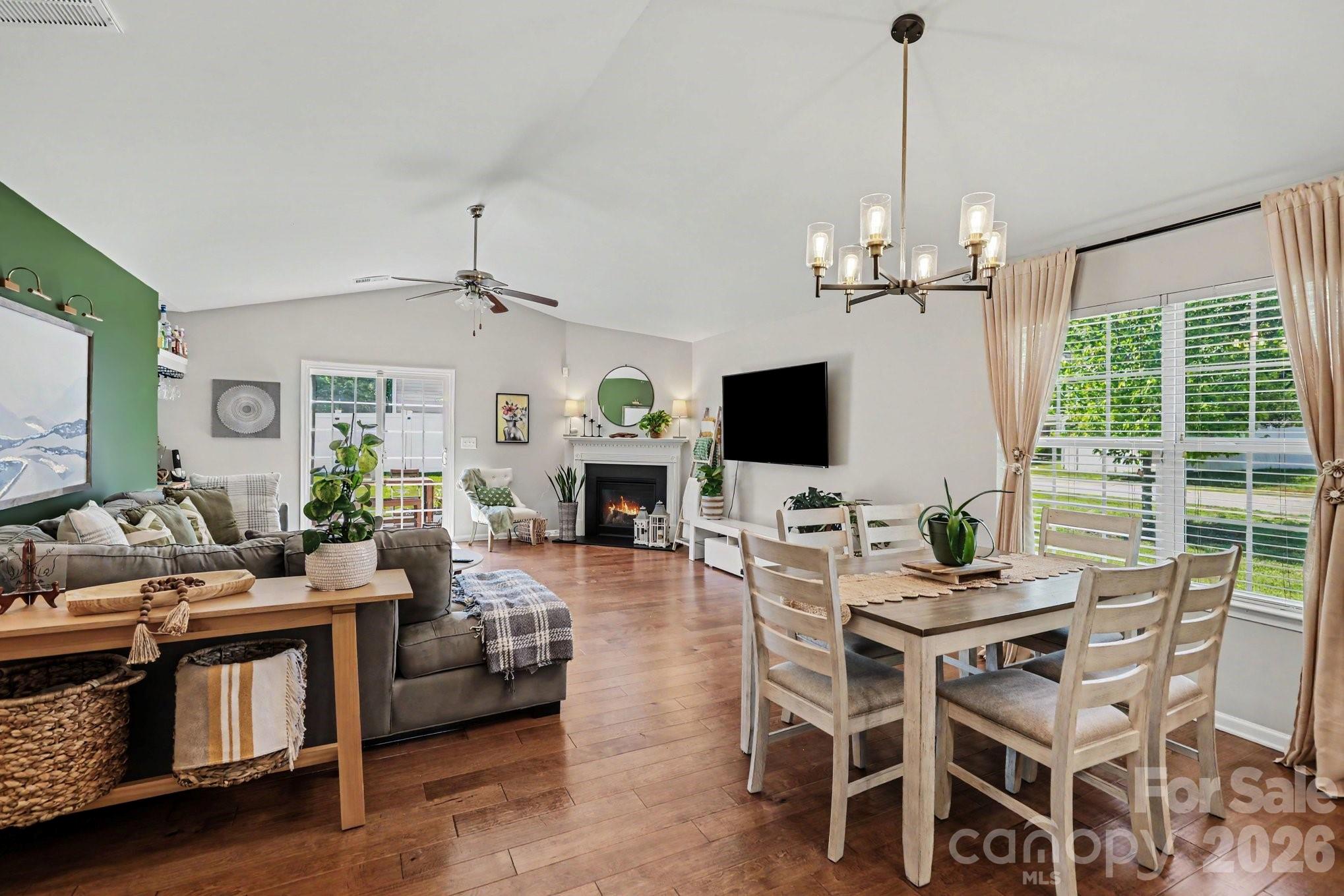 Northlake Landing - Residential