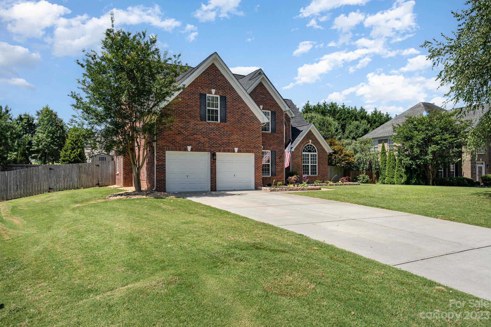 Barium Seasons Village - Residential