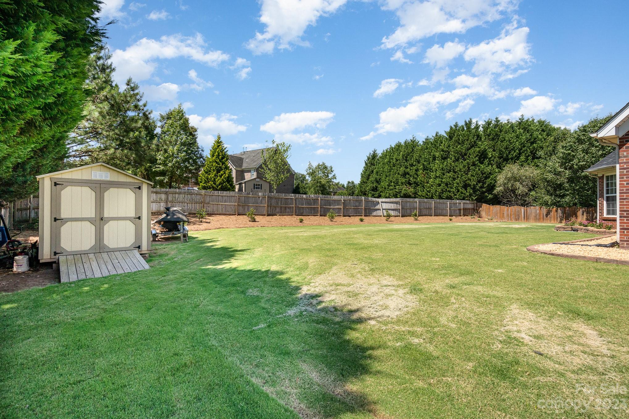 Barium Seasons Village - Residential