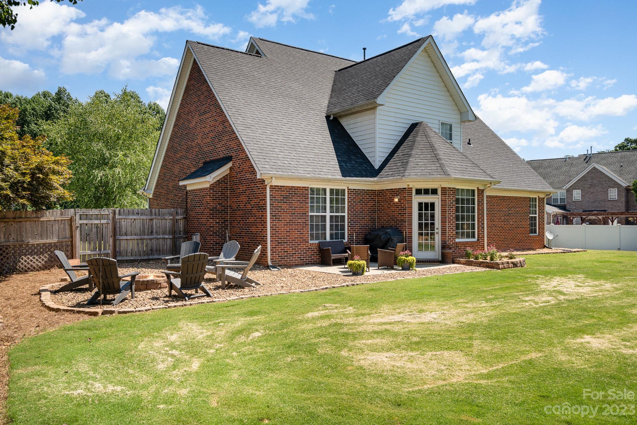 Barium Seasons Village - Residential