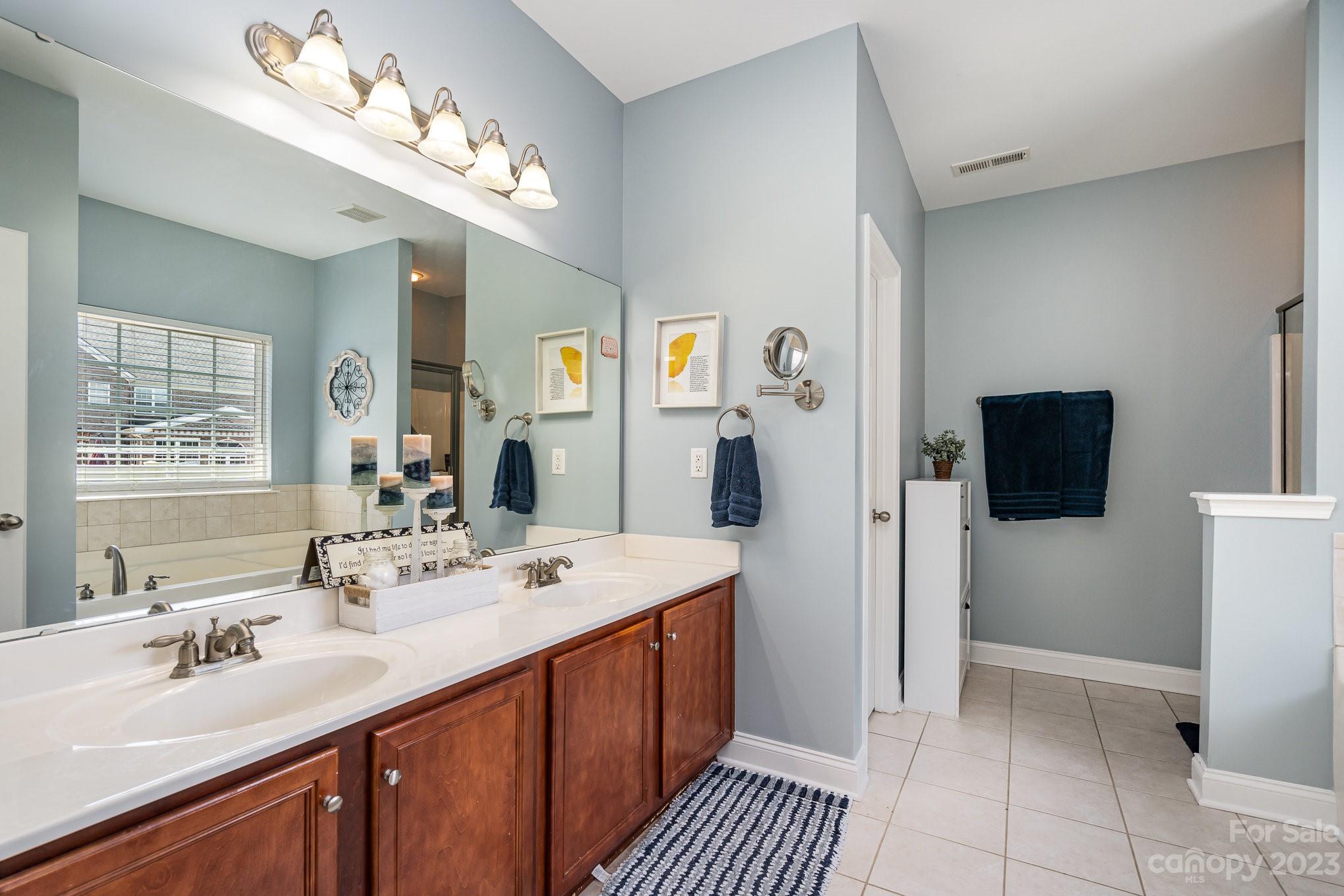 Barium Seasons Village - Residential