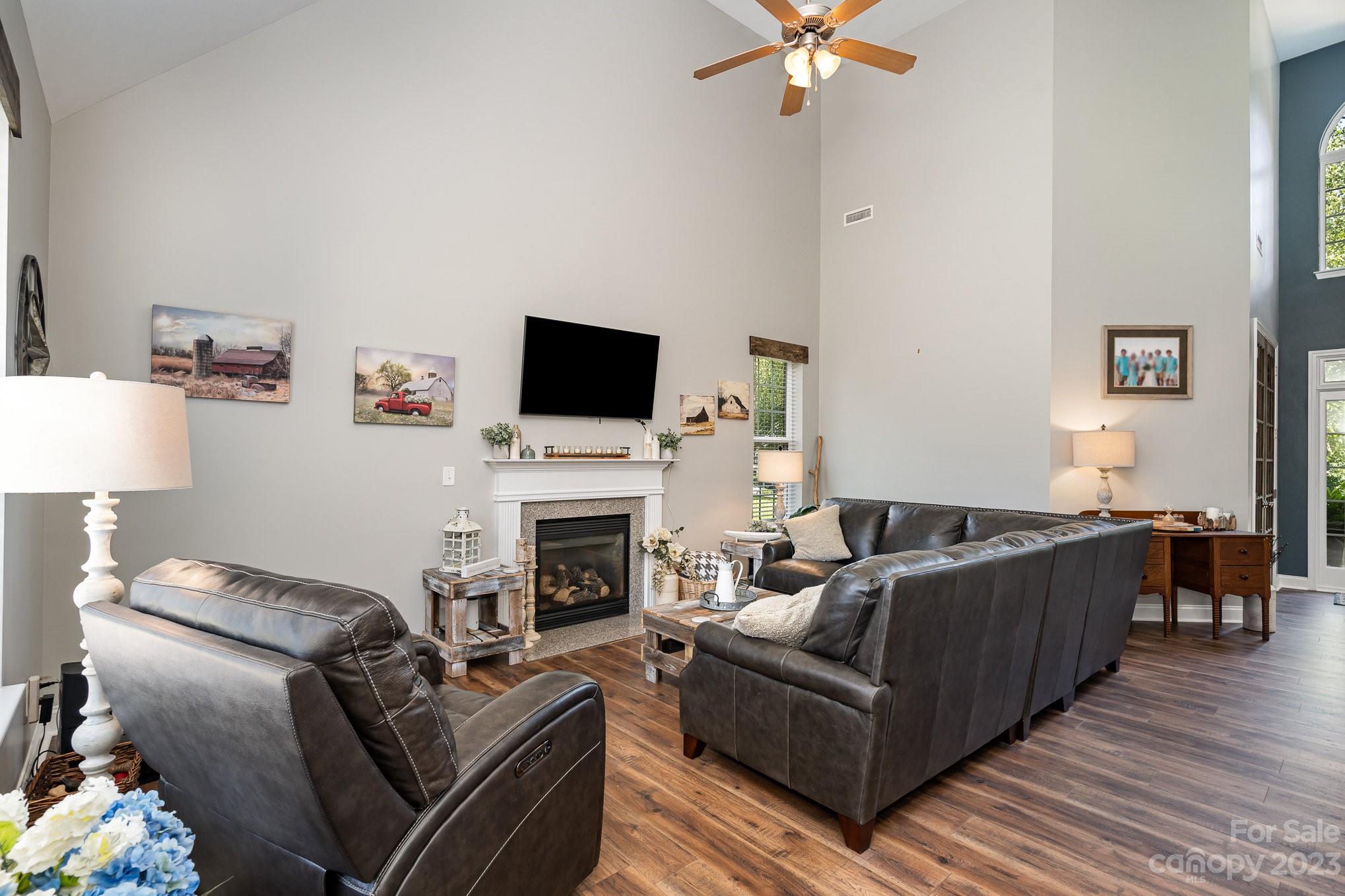 Barium Seasons Village - Residential