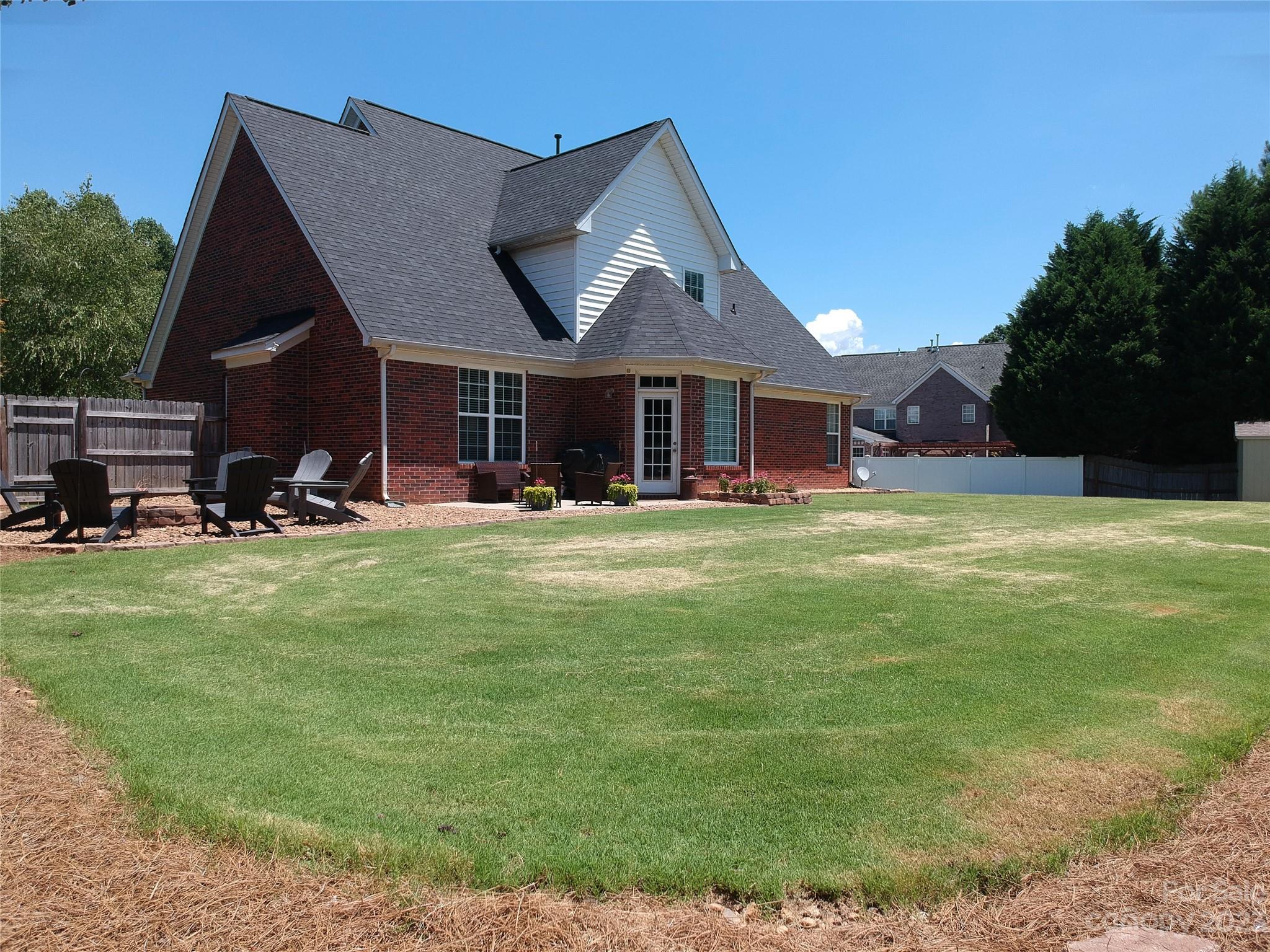 Barium Seasons Village - Residential