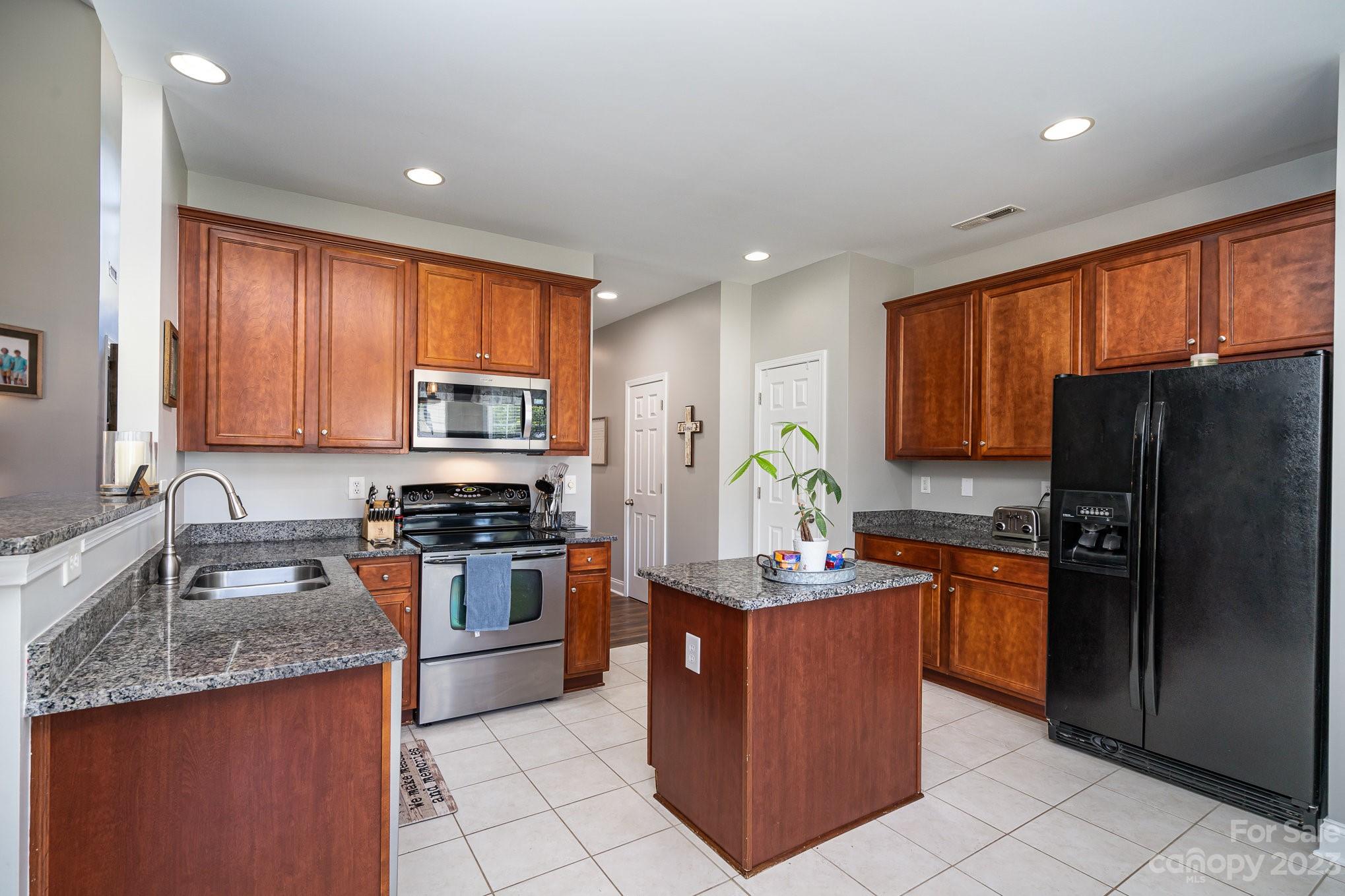 Barium Seasons Village - Residential