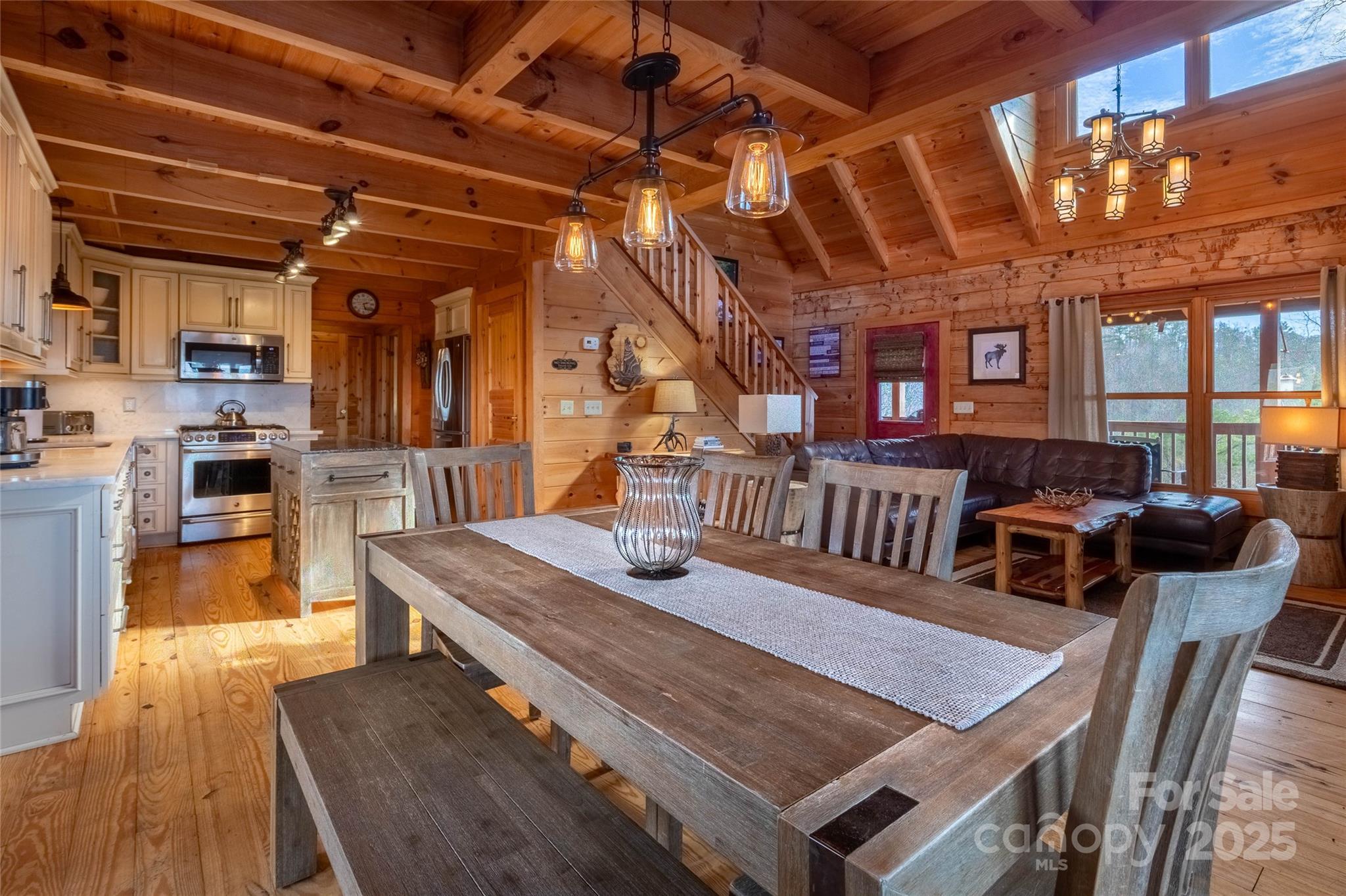 534 Eagles View Road