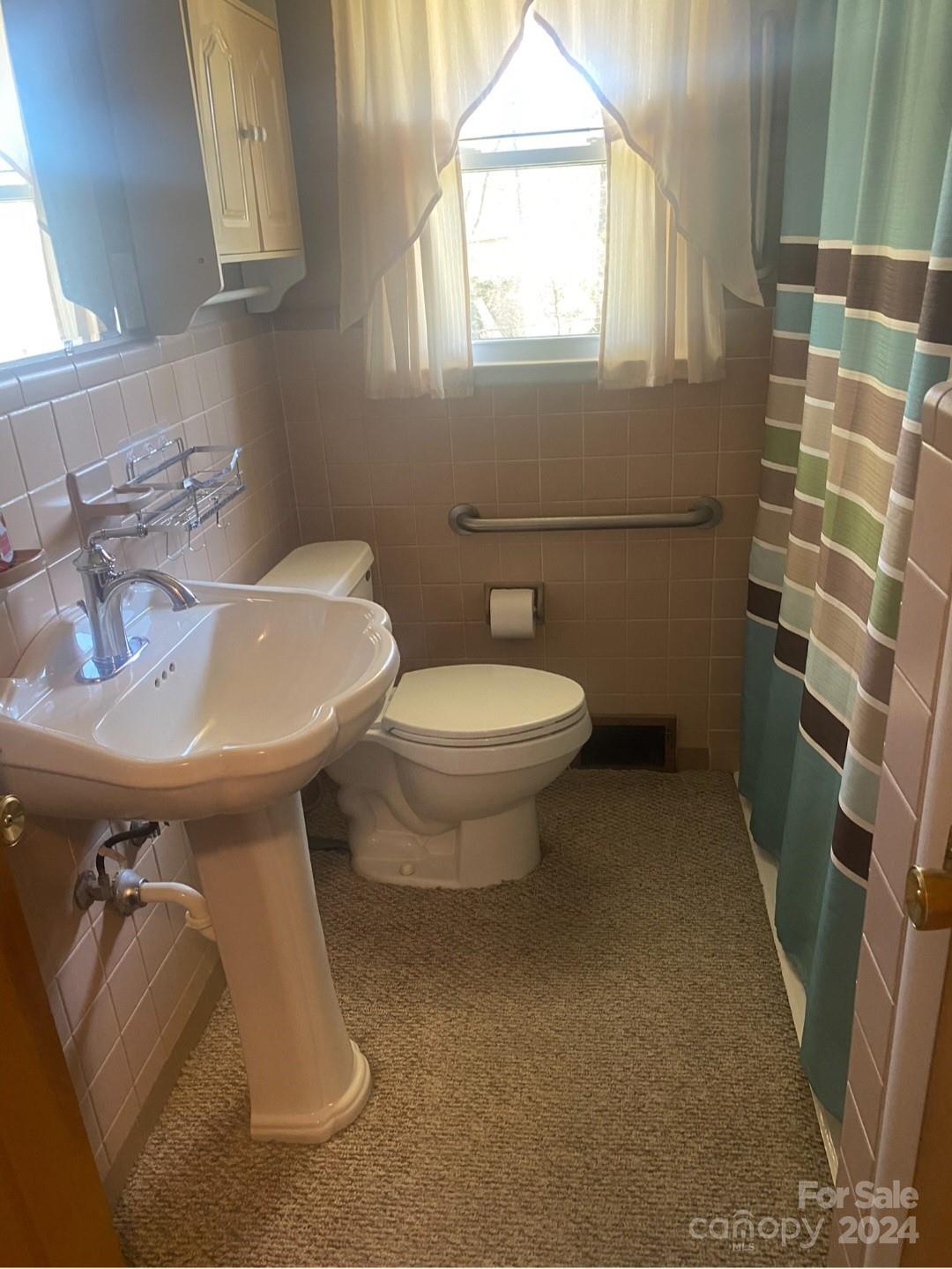 Royal Oaks - Residential