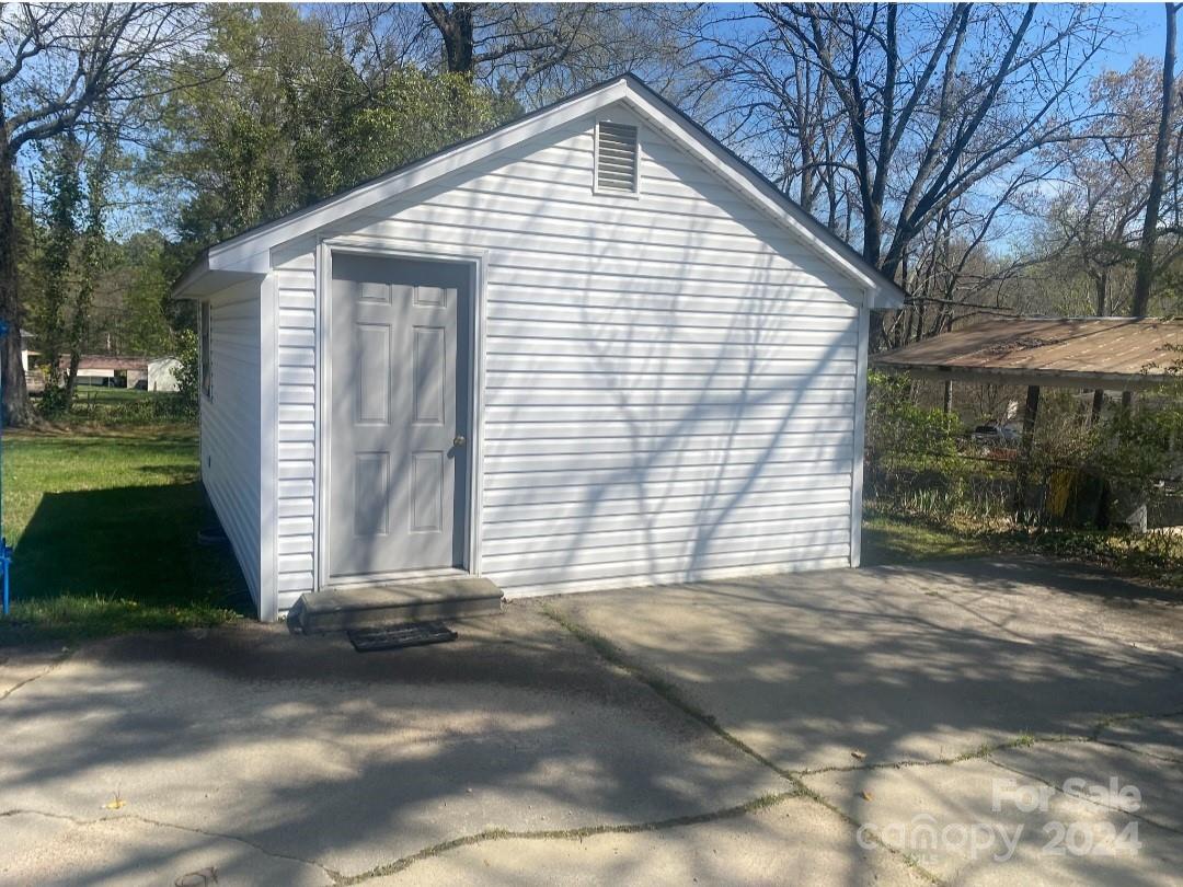 Royal Oaks - Residential