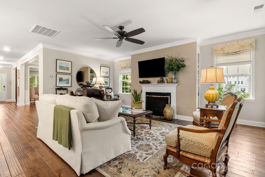 The Retreat at Rayfield - Residential