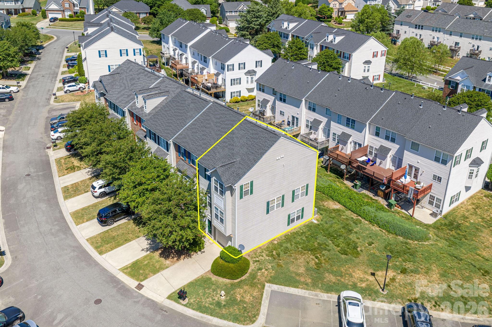 Riverfront - Residential