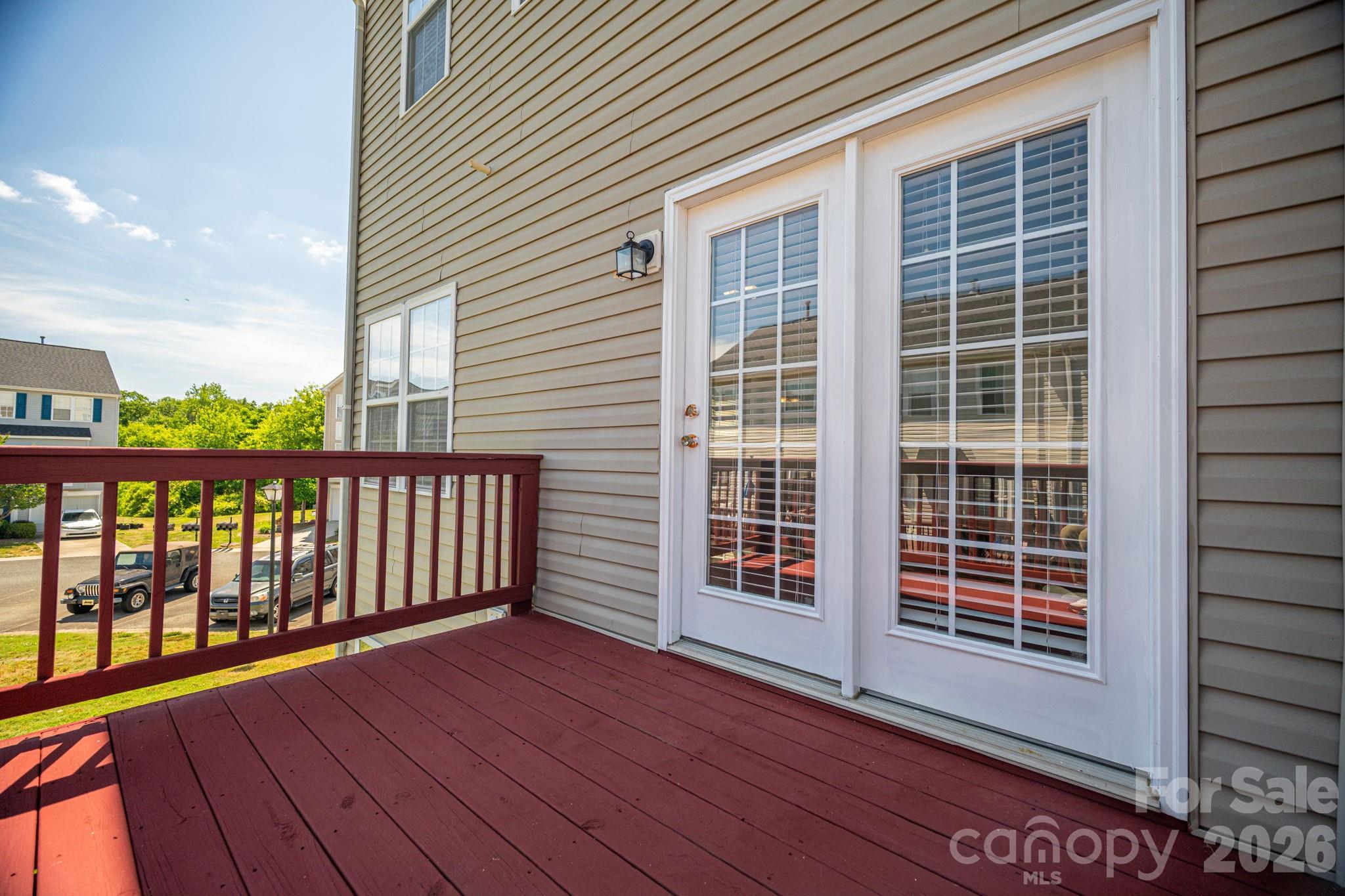 Riverfront - Residential